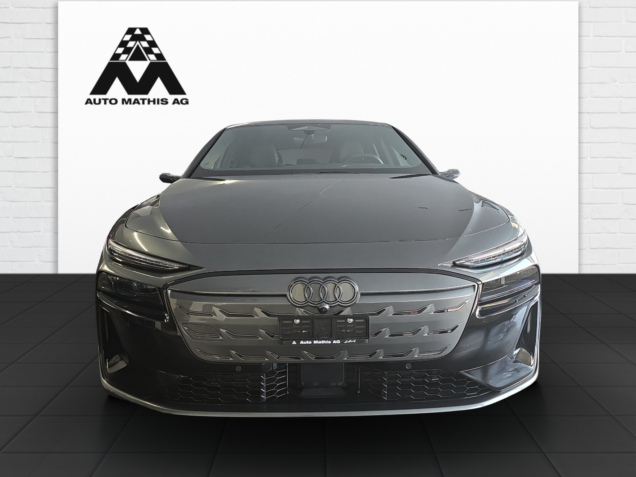 listing desktop thumbnail image 1