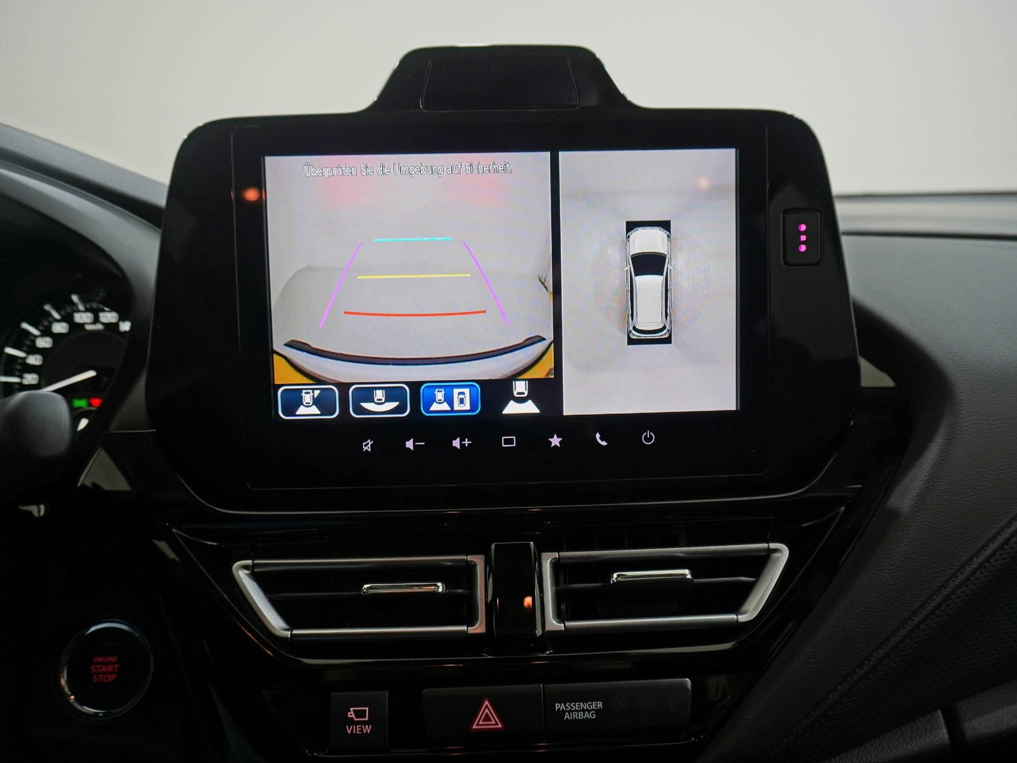 listing desktop thumbnail image 13