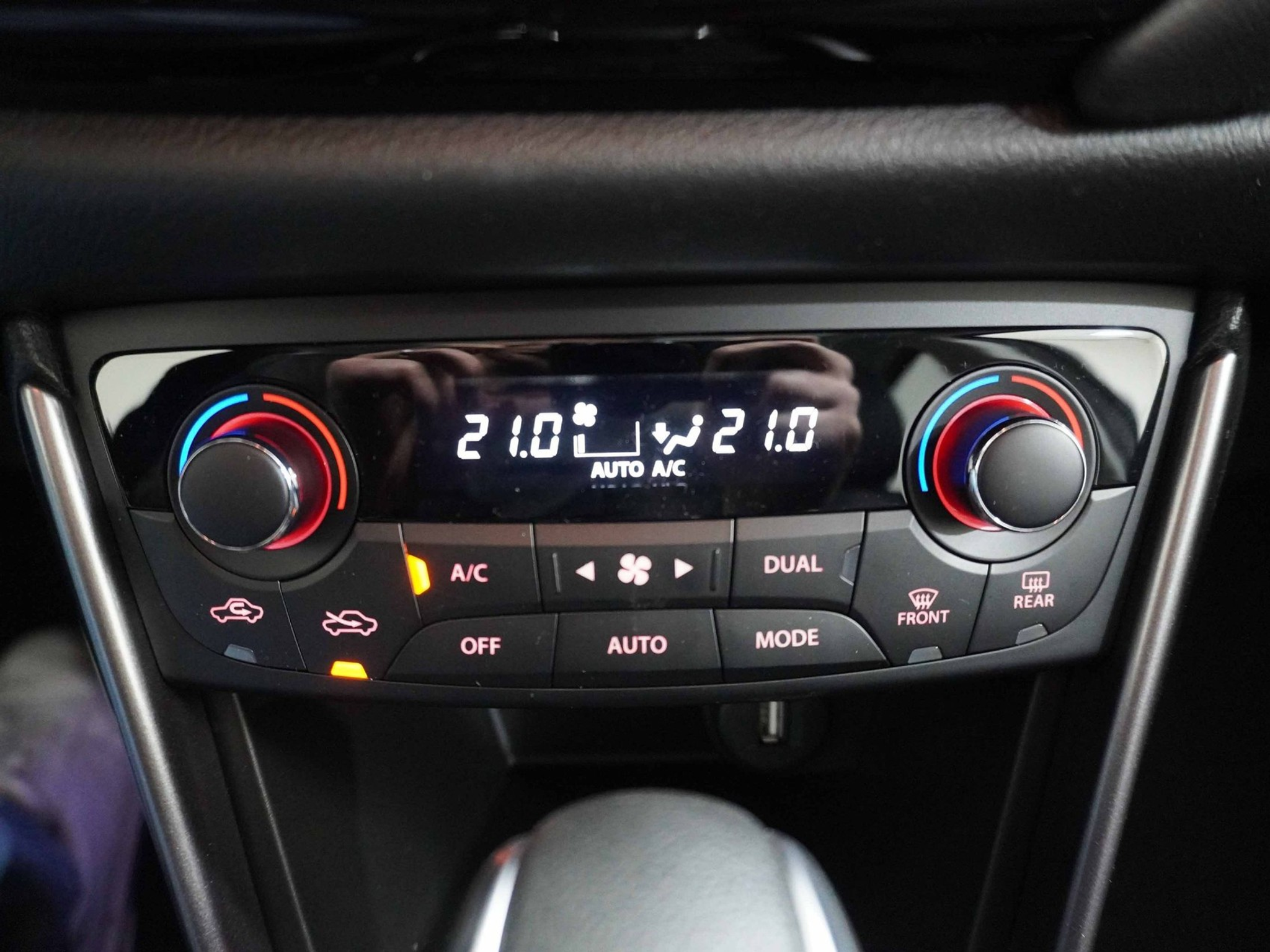 listing desktop thumbnail image 14