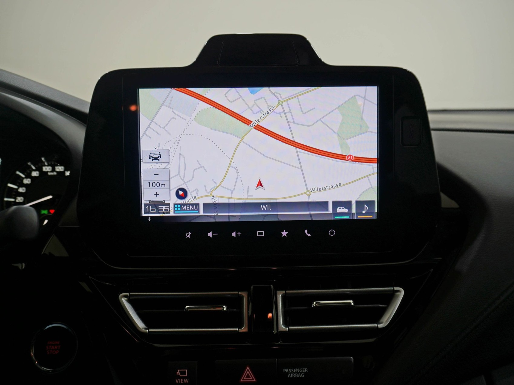 listing desktop thumbnail image 12