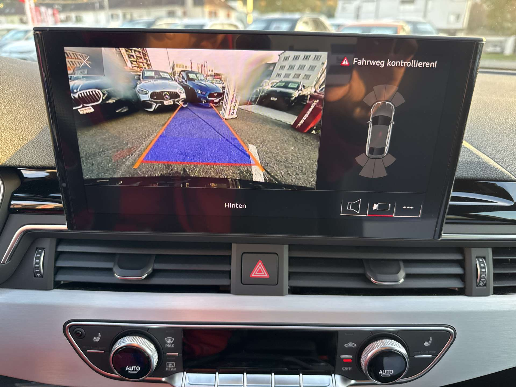 listing desktop thumbnail image 9