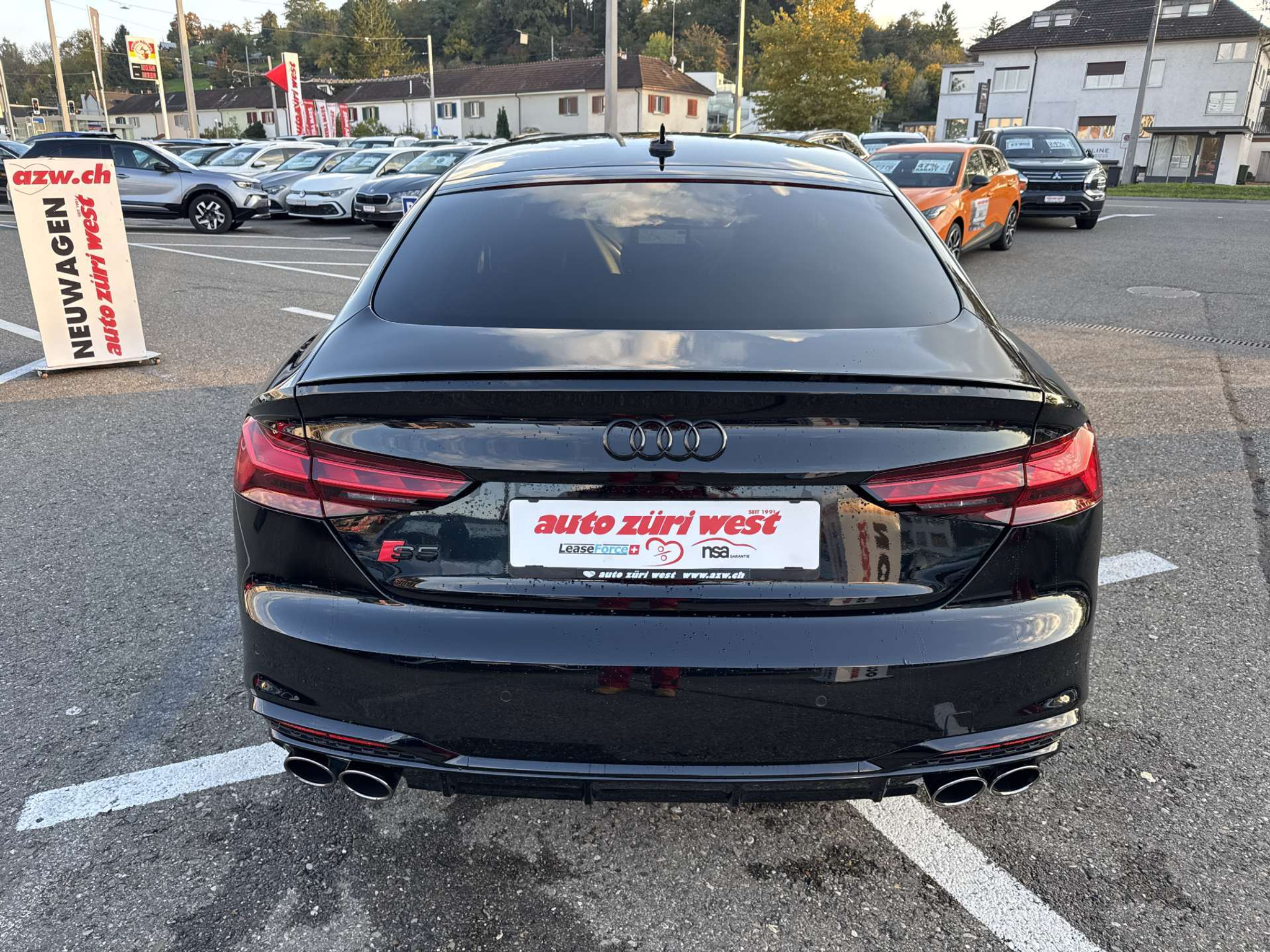 listing desktop thumbnail image 14