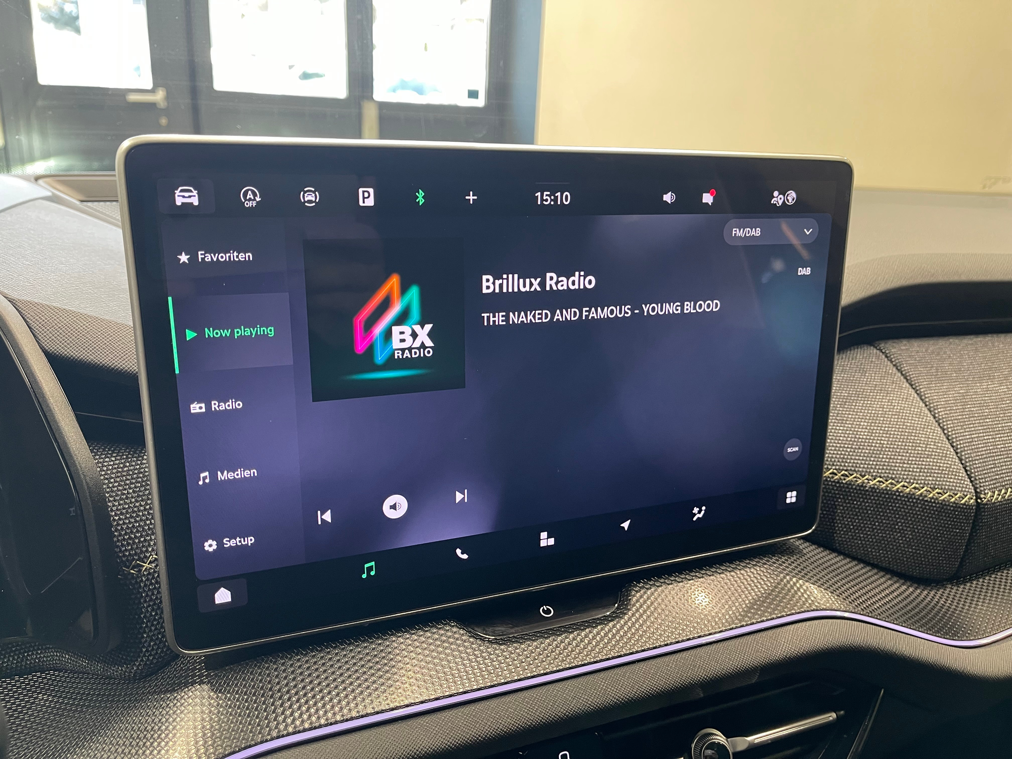 listing desktop thumbnail image 20