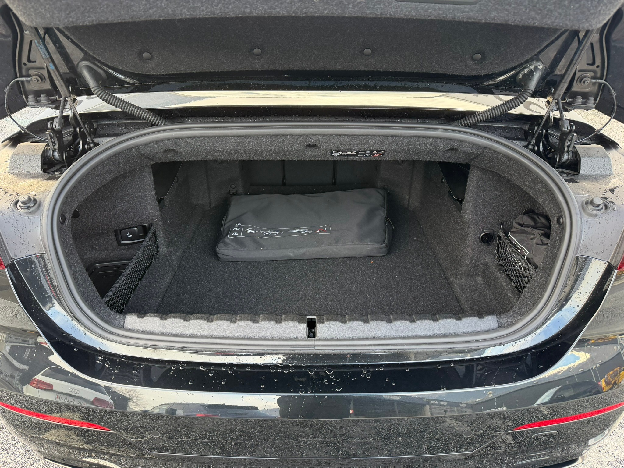 listing desktop thumbnail image 13