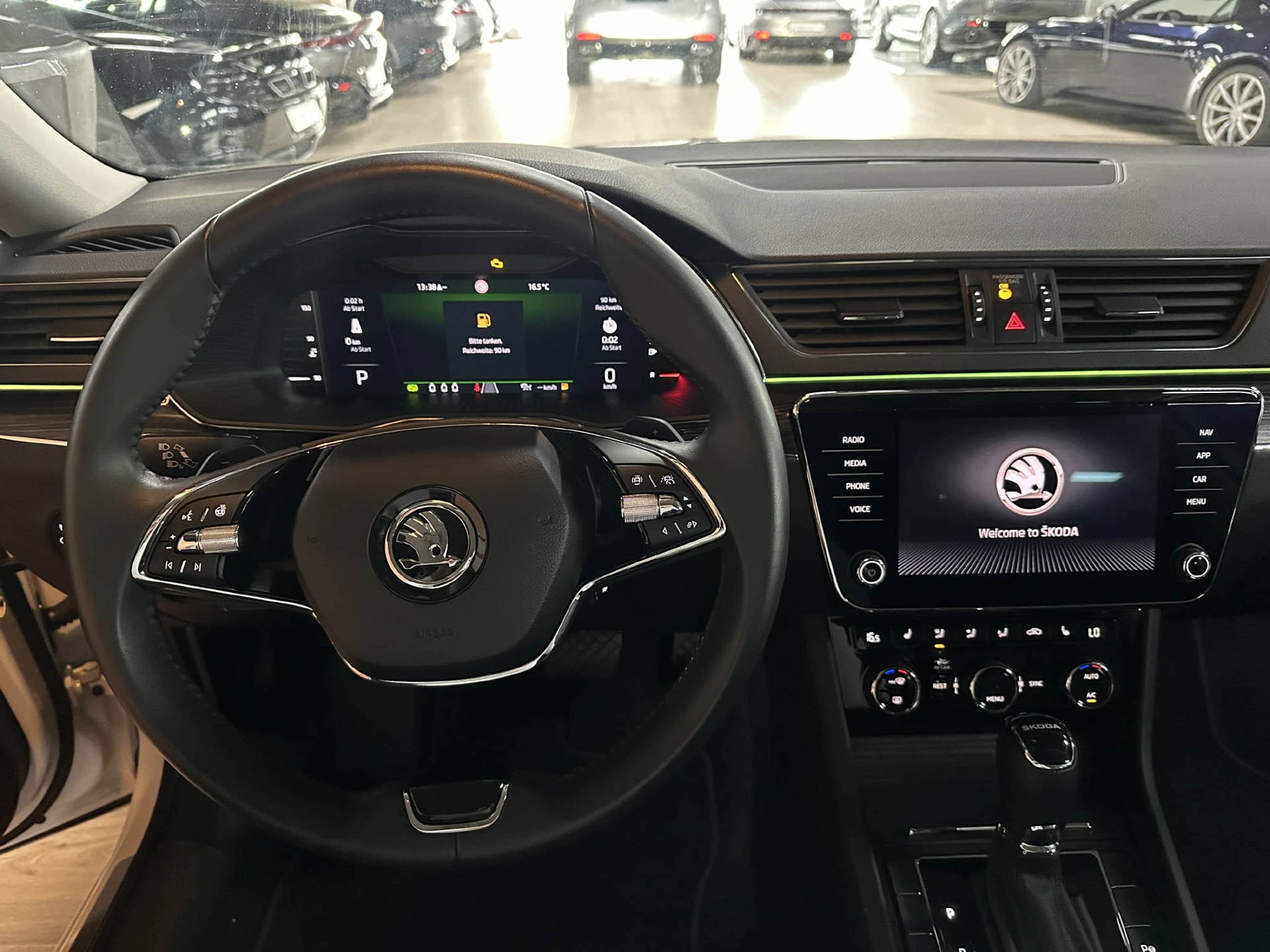 listing desktop thumbnail image 14