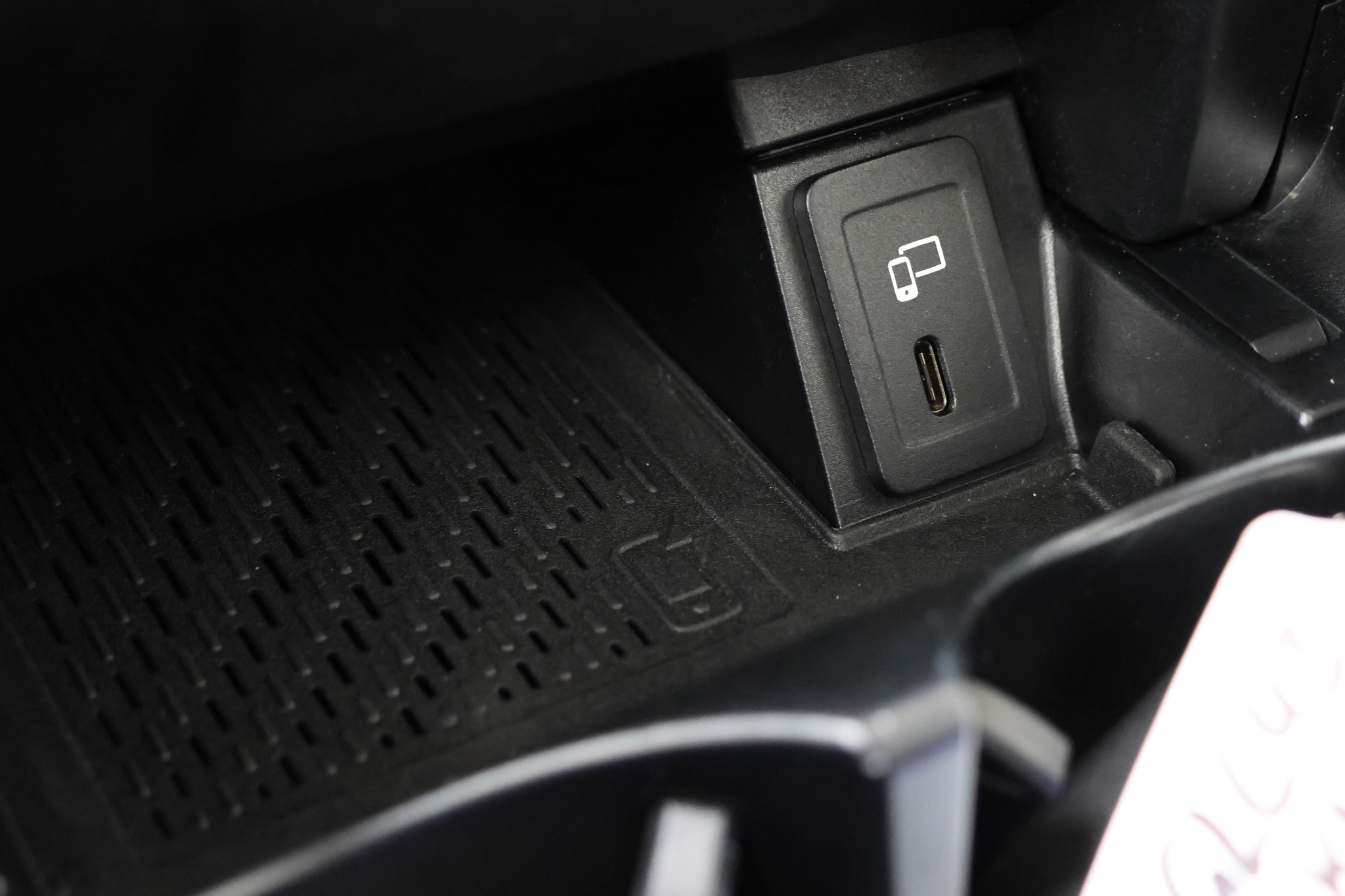 listing desktop thumbnail image 24