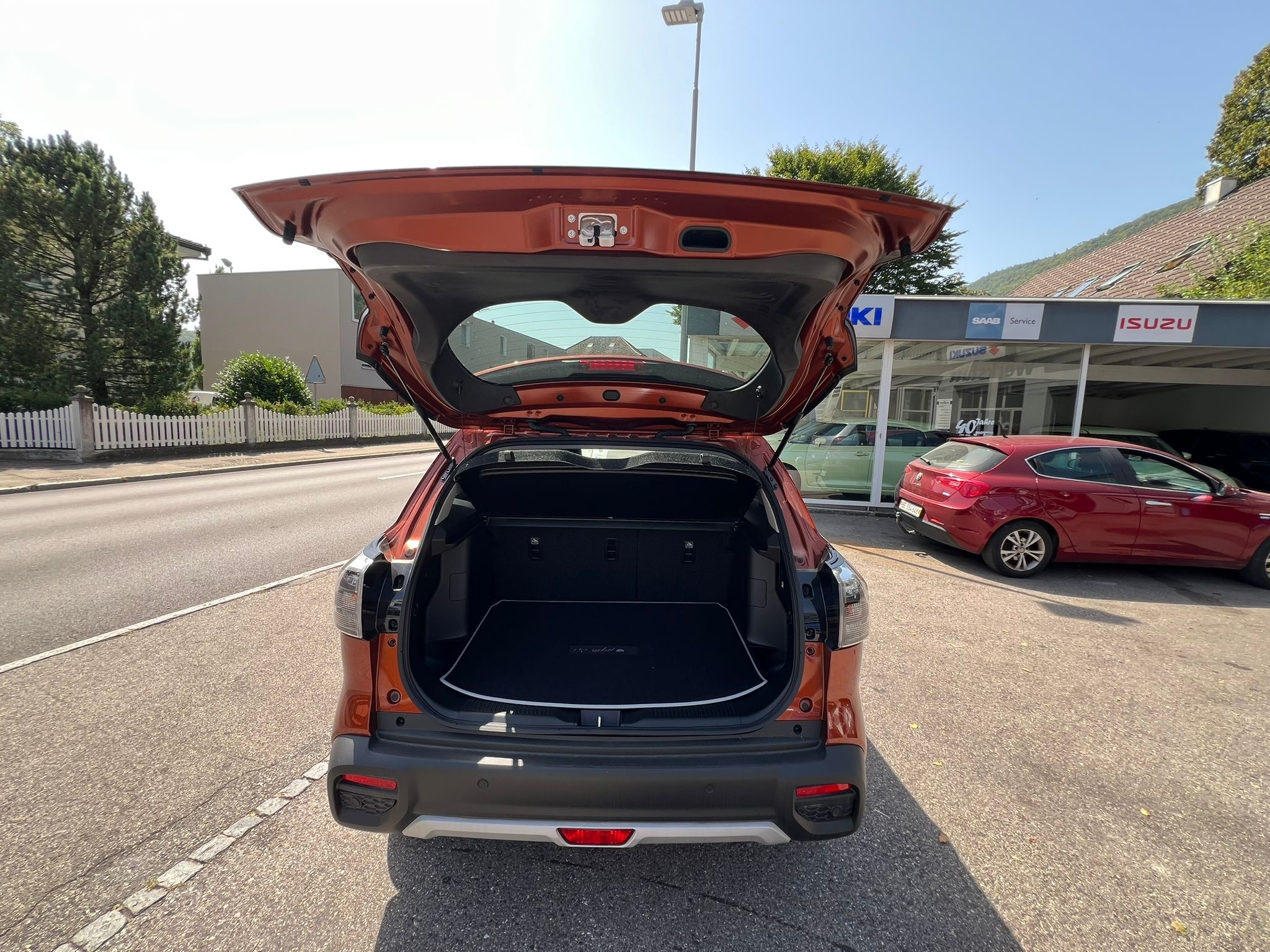 listing desktop thumbnail image 13