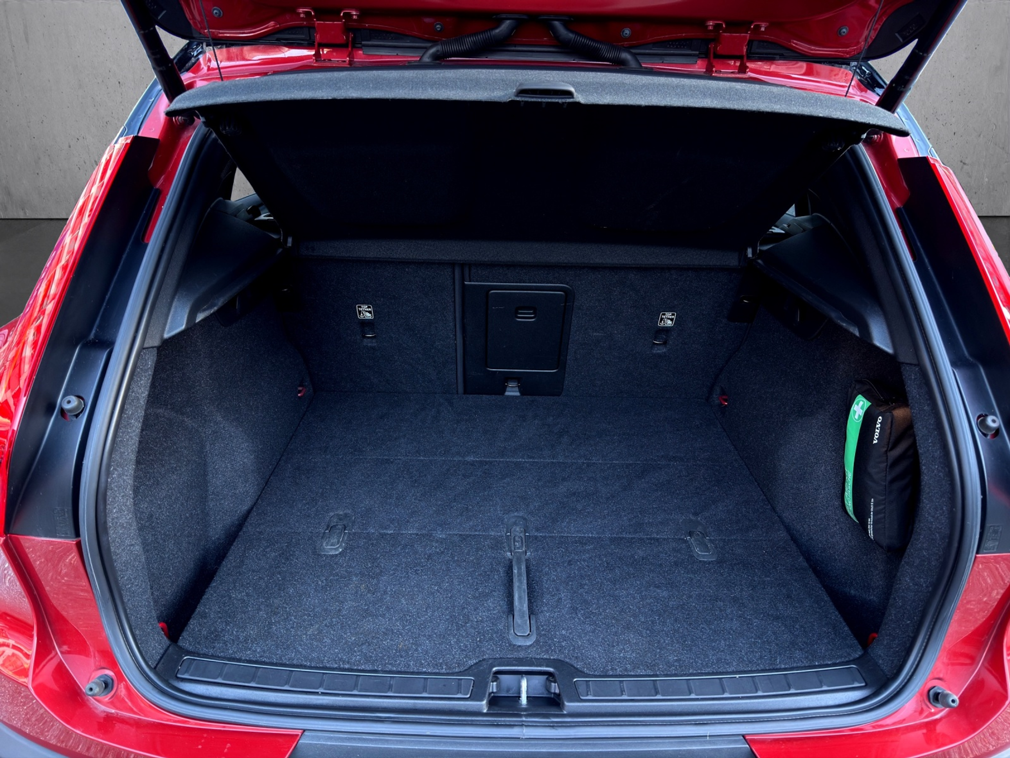 listing desktop thumbnail image 7