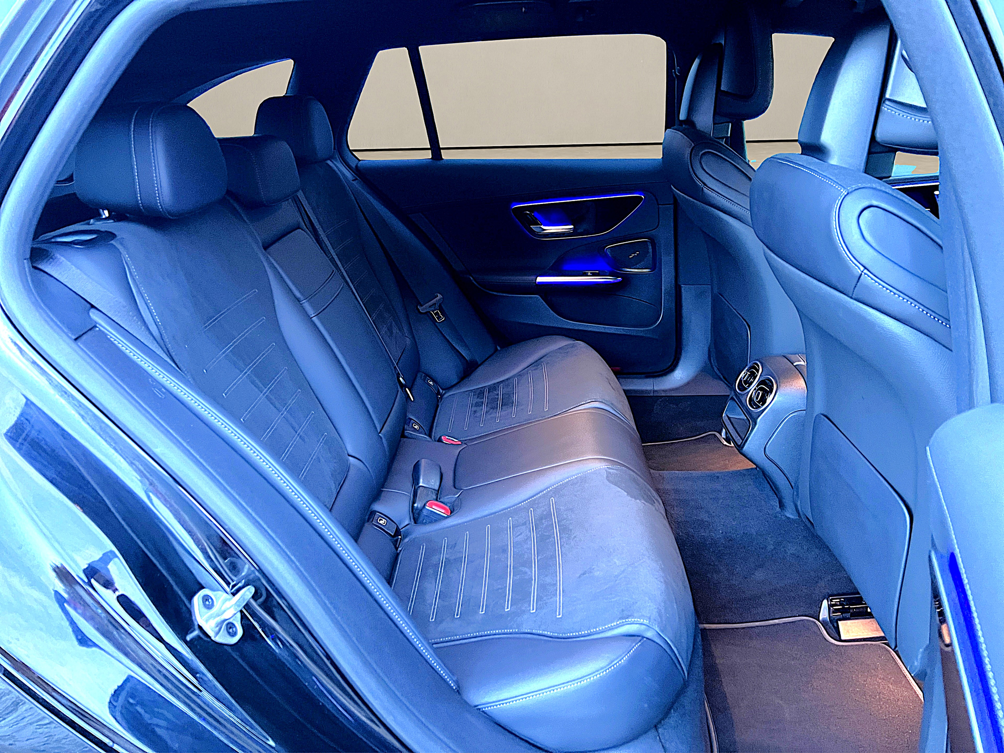 listing desktop thumbnail image 14