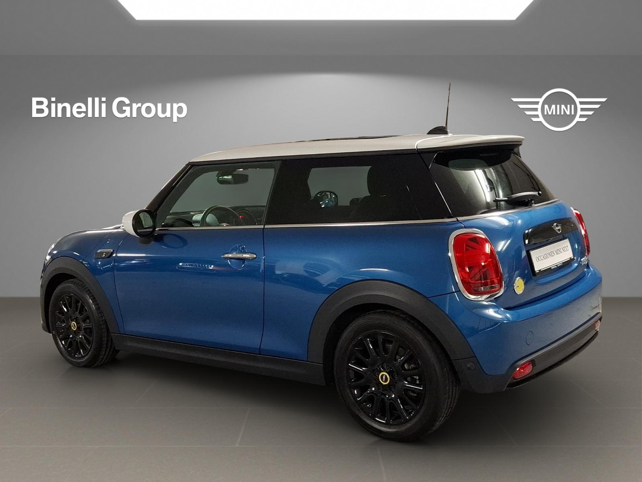 listing desktop thumbnail image 12