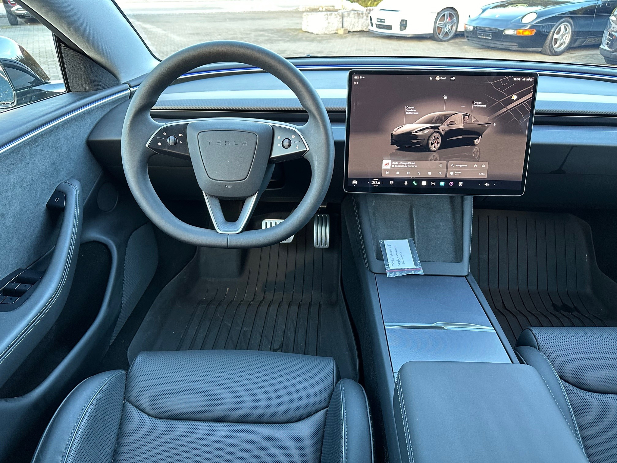 listing desktop thumbnail image 5