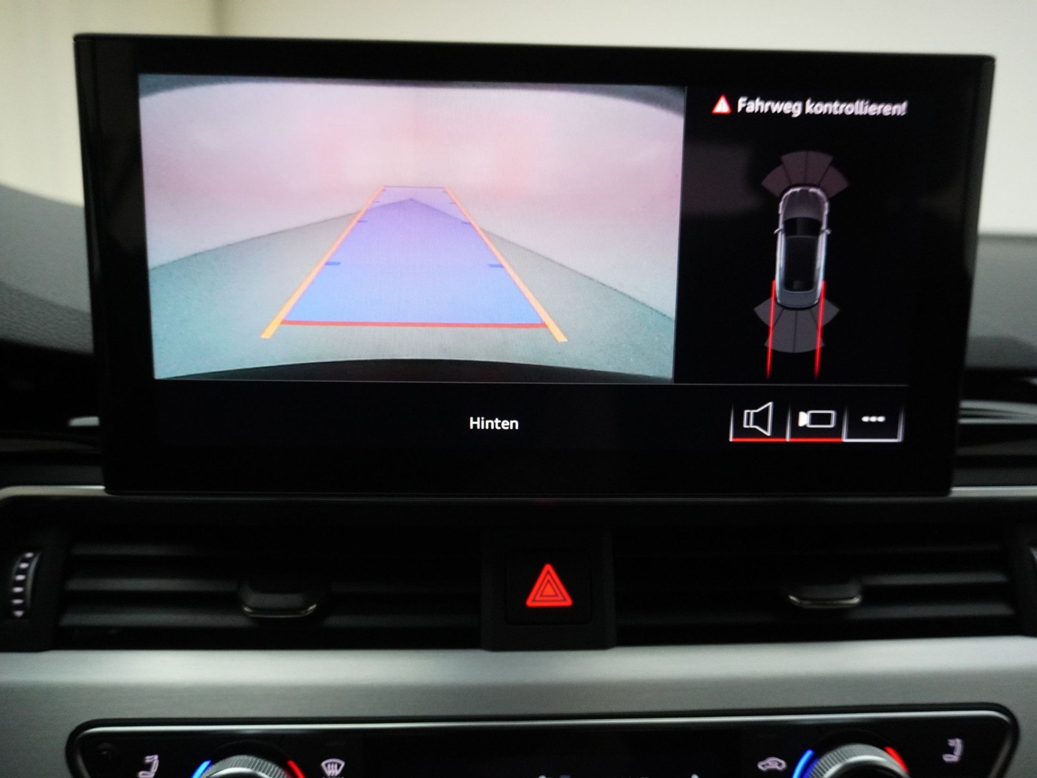 listing desktop thumbnail image 19