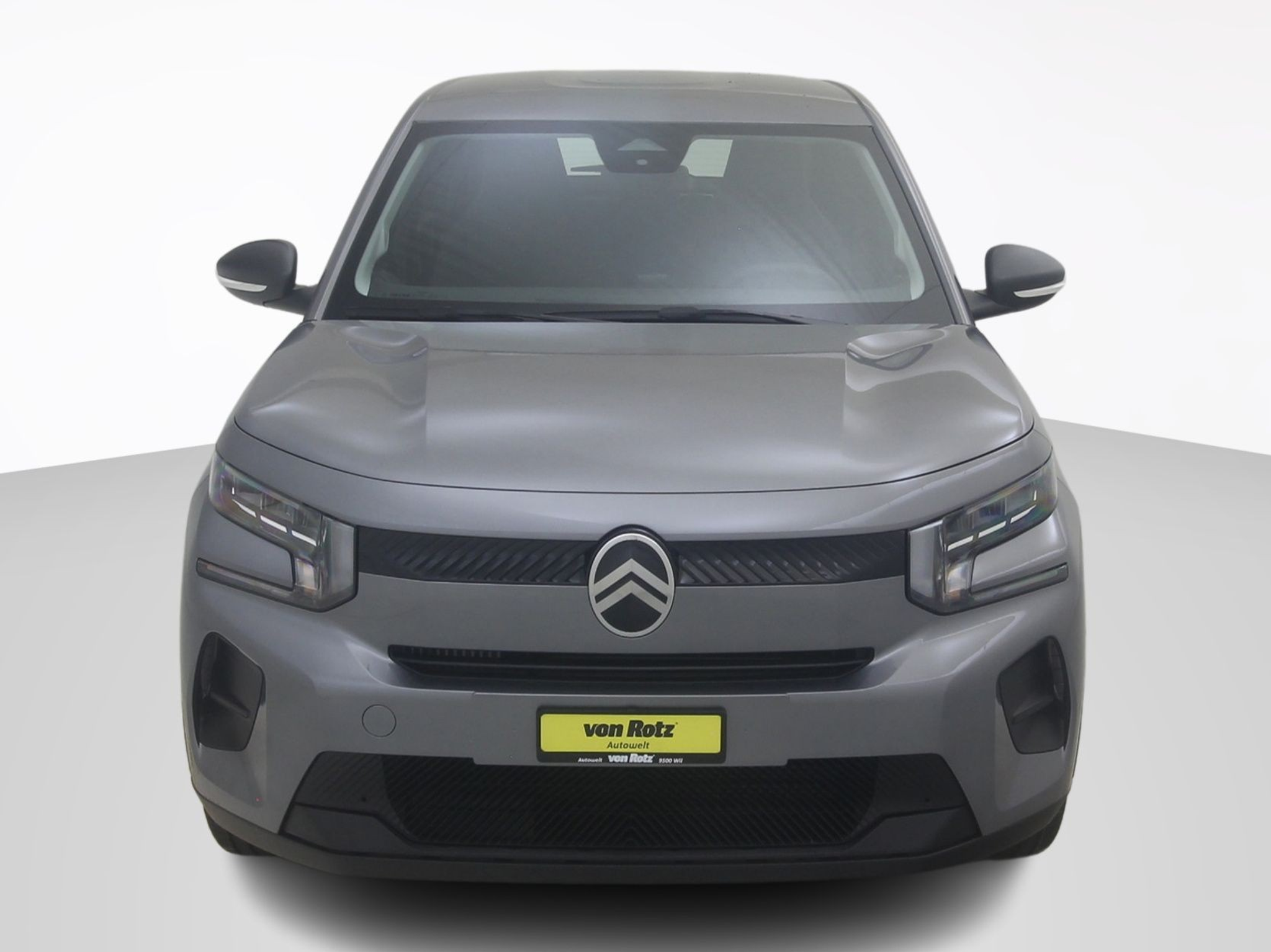 listing desktop thumbnail image 4