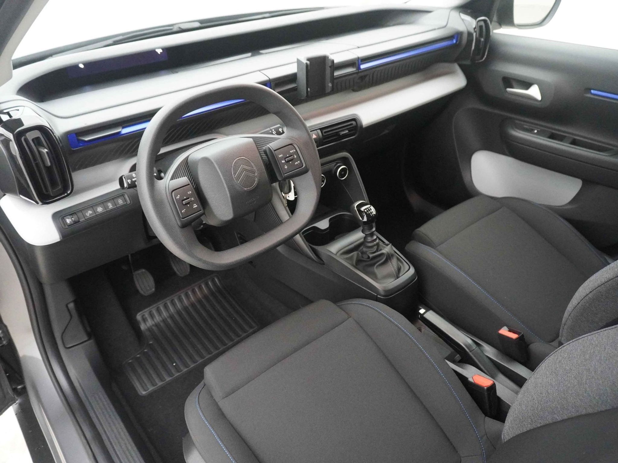 listing desktop thumbnail image 6