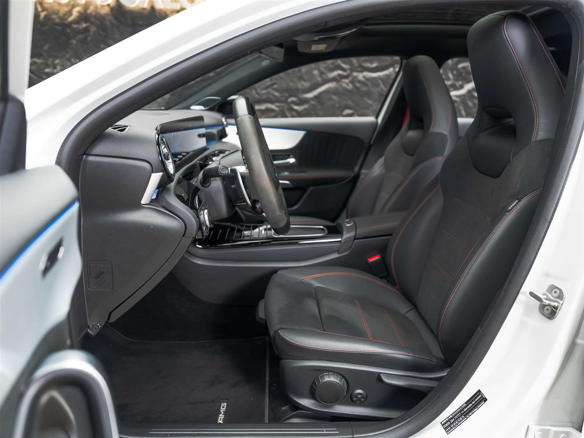 listing desktop thumbnail image 10