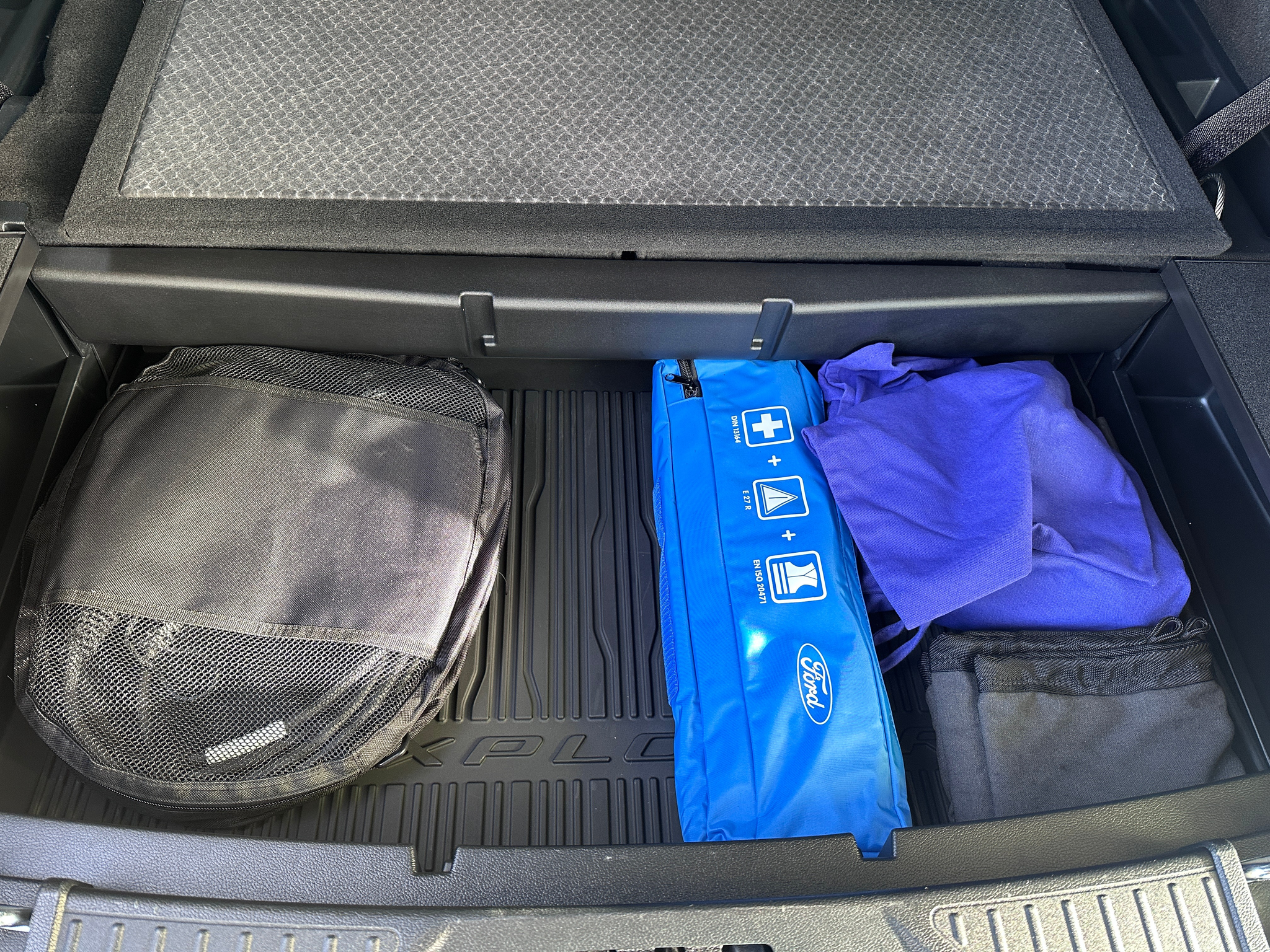 listing desktop thumbnail image 6