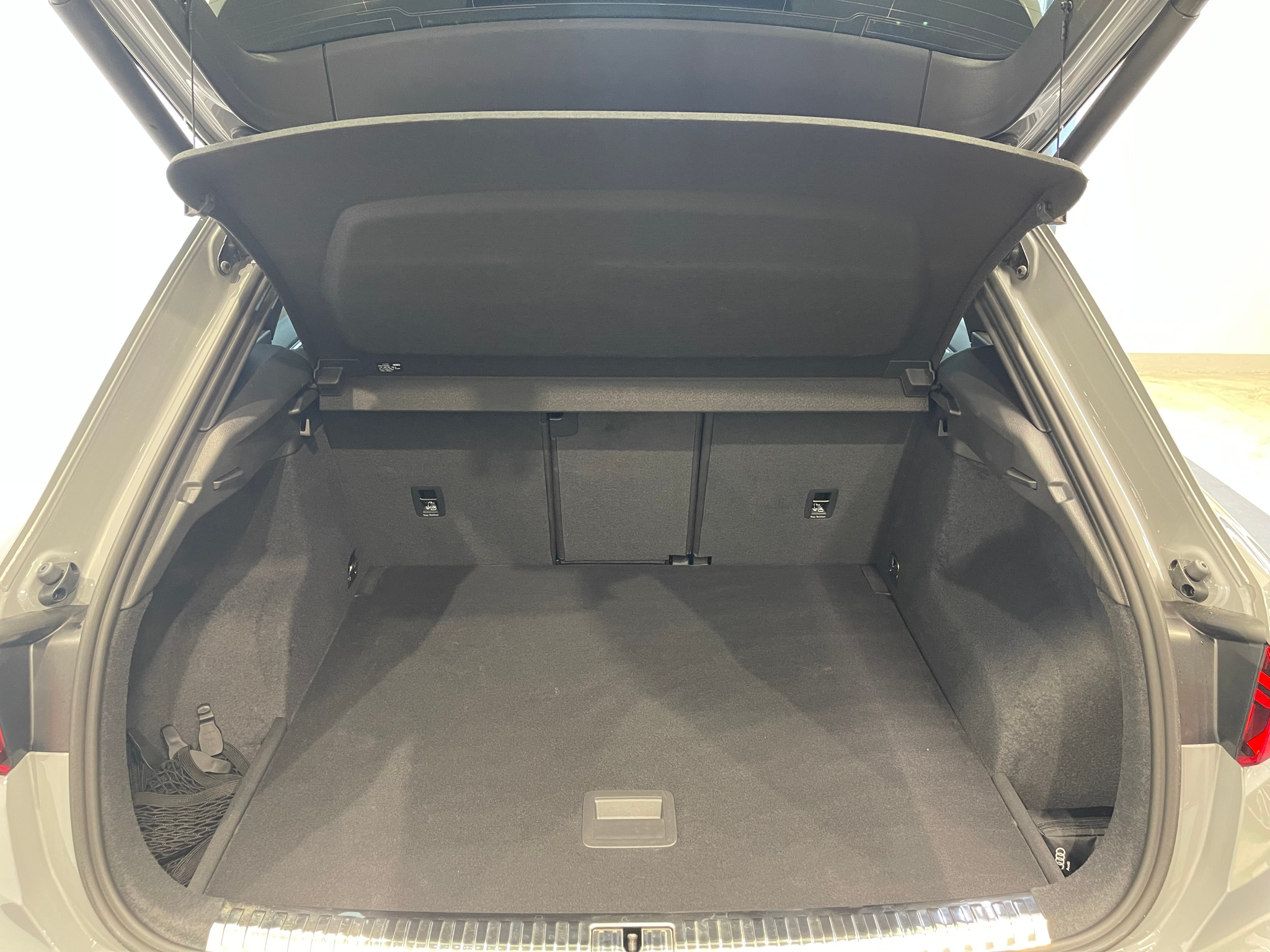 listing desktop thumbnail image 27