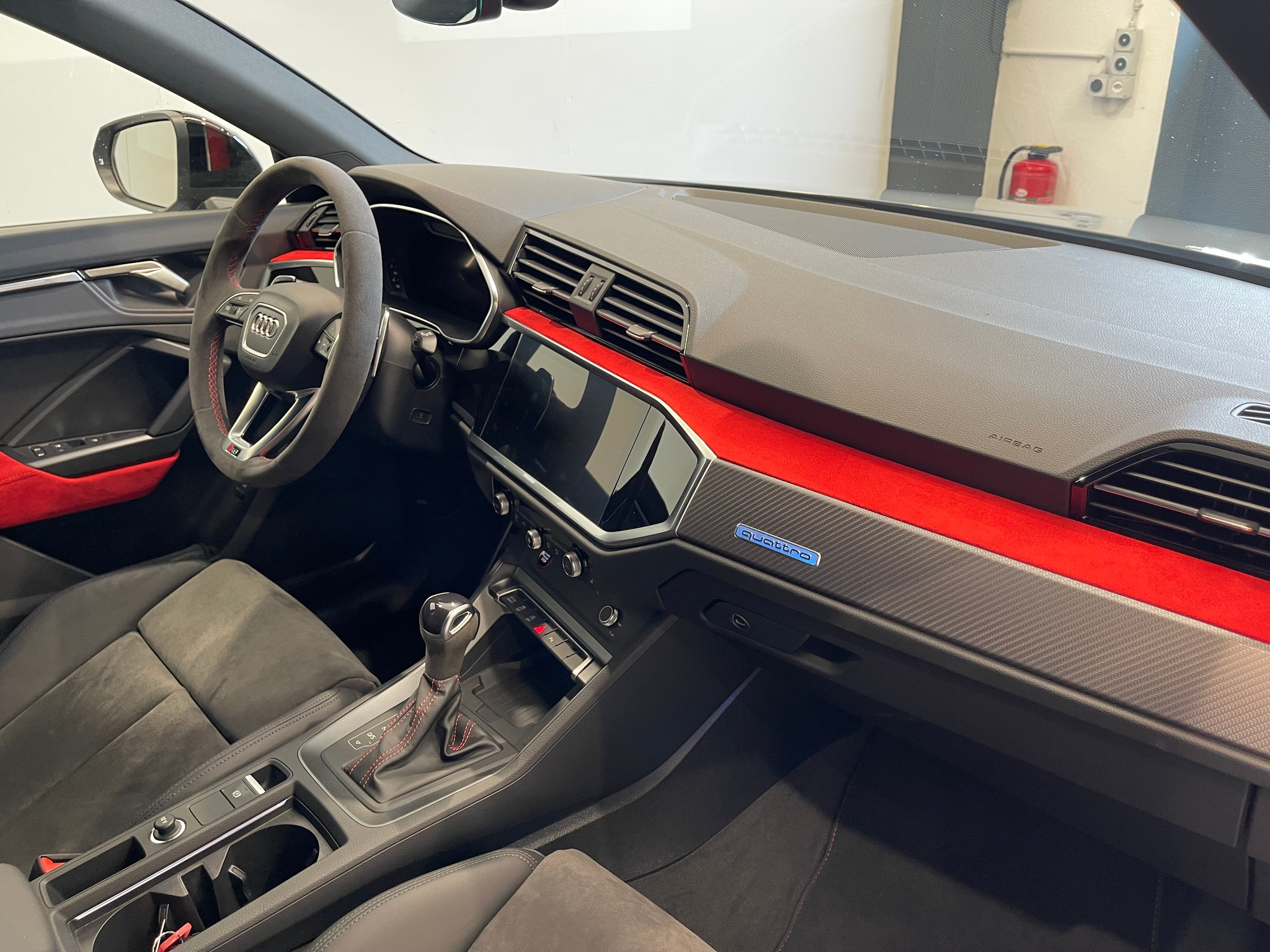 listing desktop thumbnail image 13