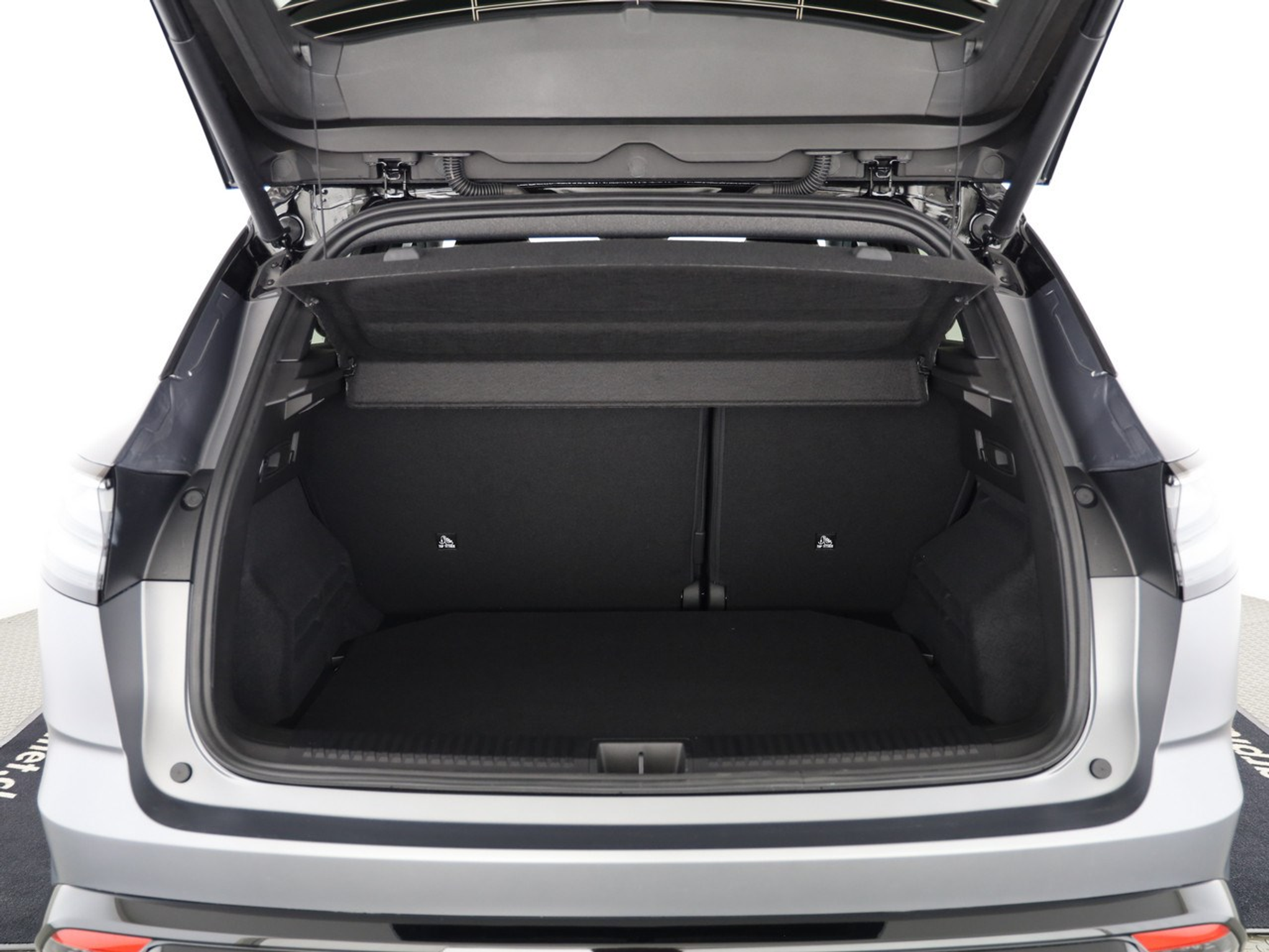 car-image-8