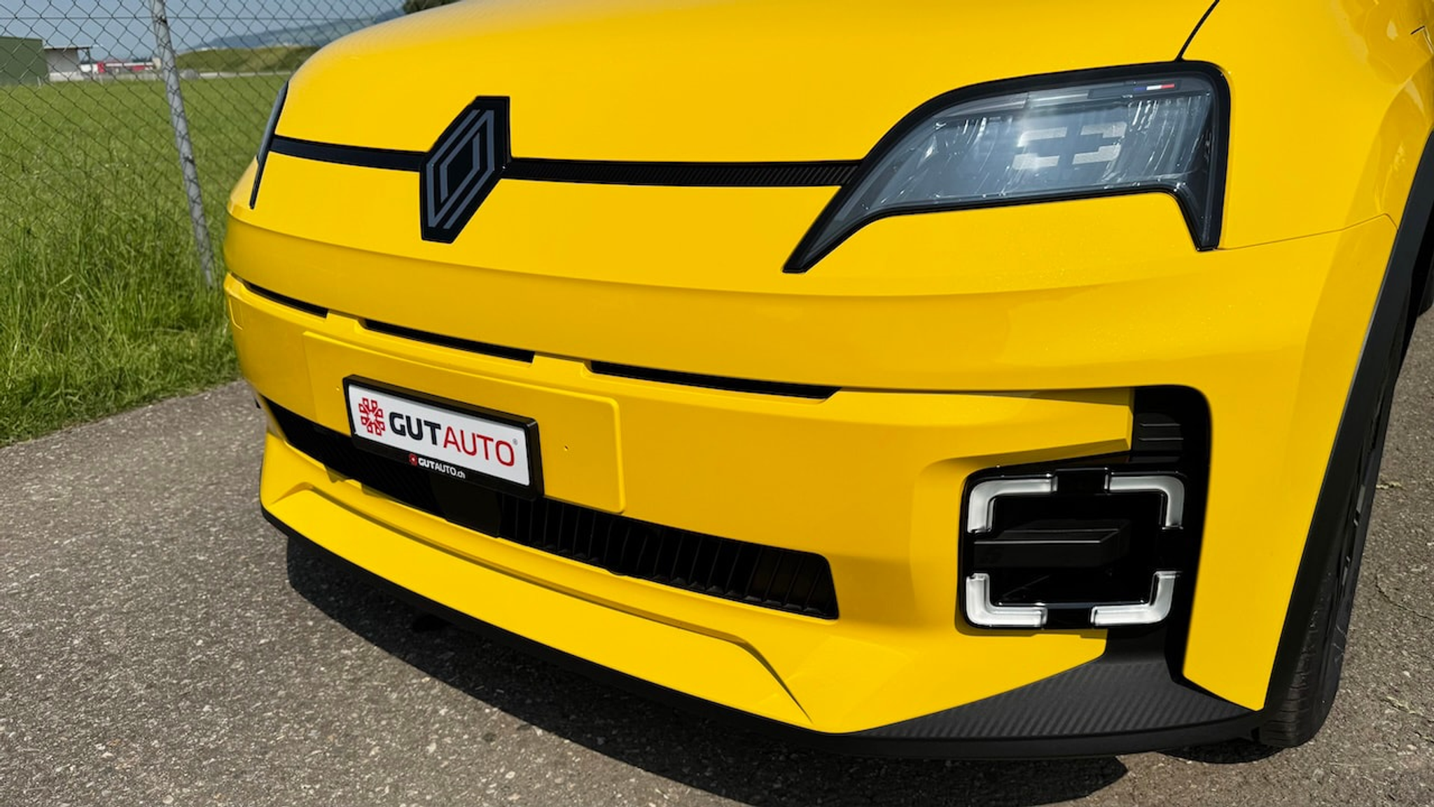 listing desktop thumbnail image 8