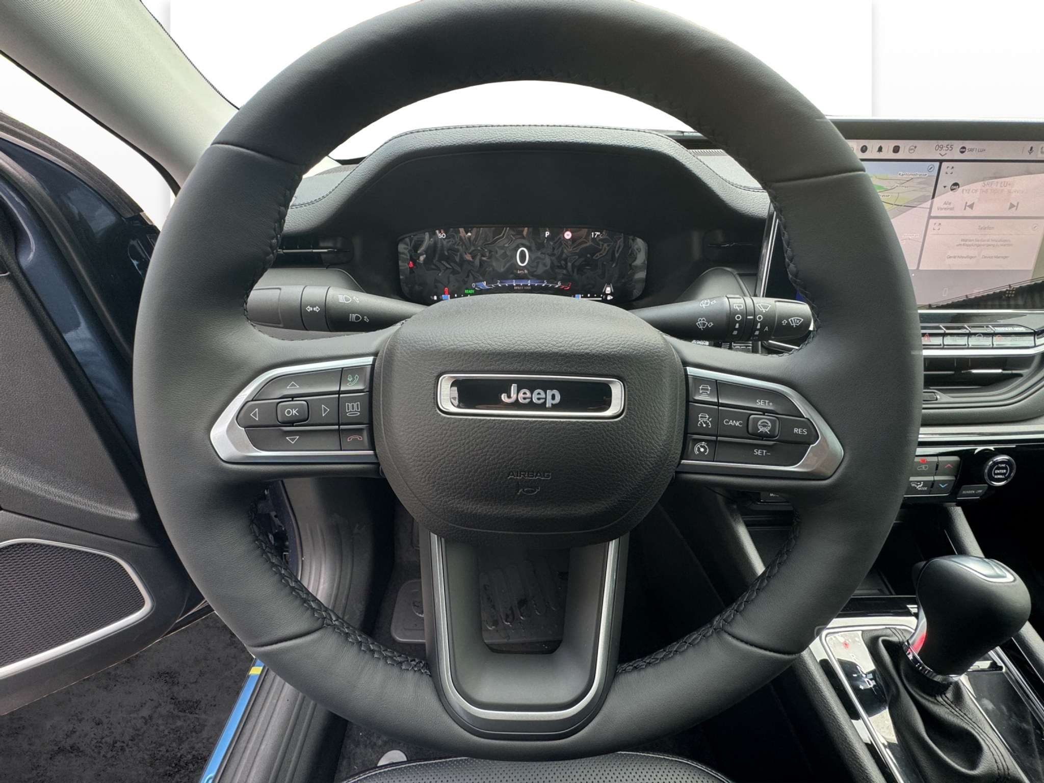 listing desktop thumbnail image 6