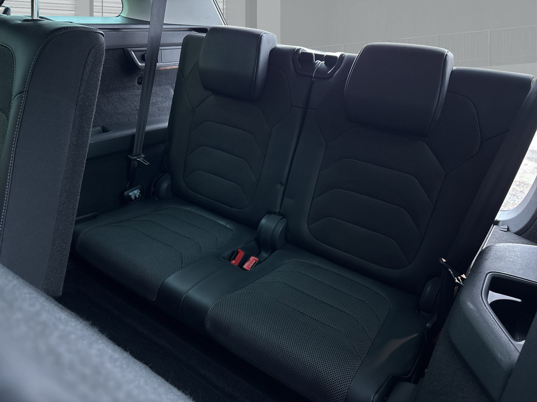 listing desktop thumbnail image 14