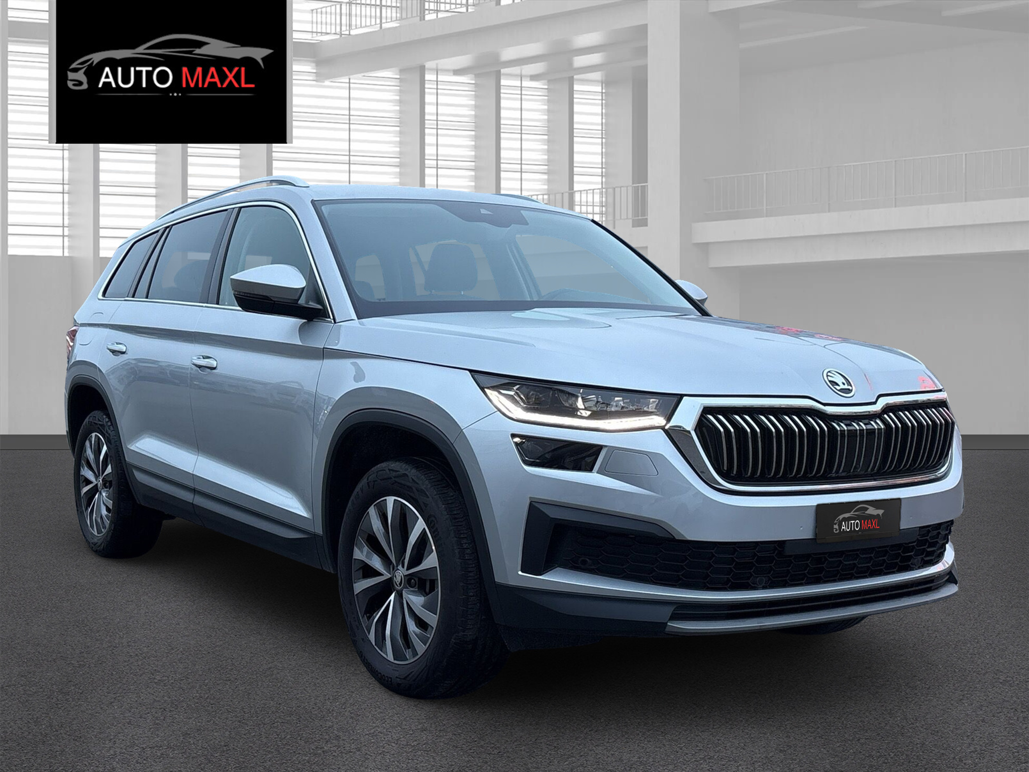 listing desktop thumbnail image 1