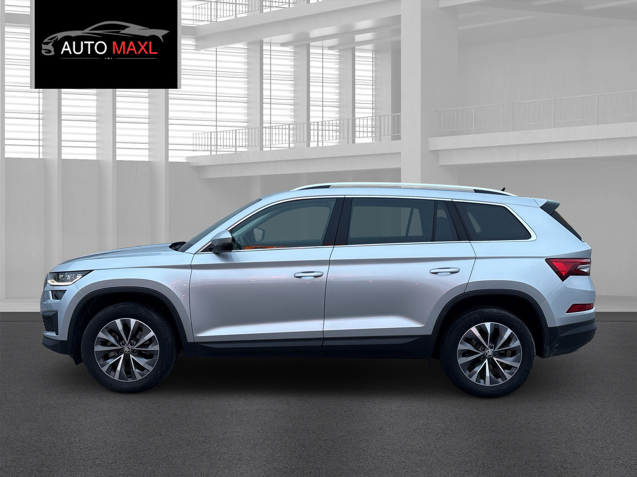 listing desktop thumbnail image 5