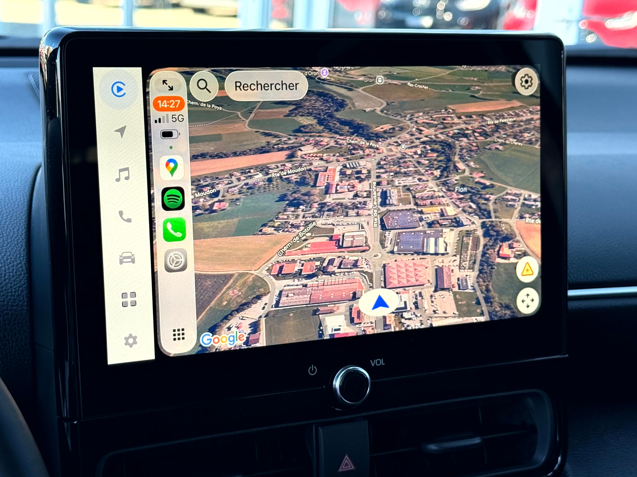 listing desktop thumbnail image 18