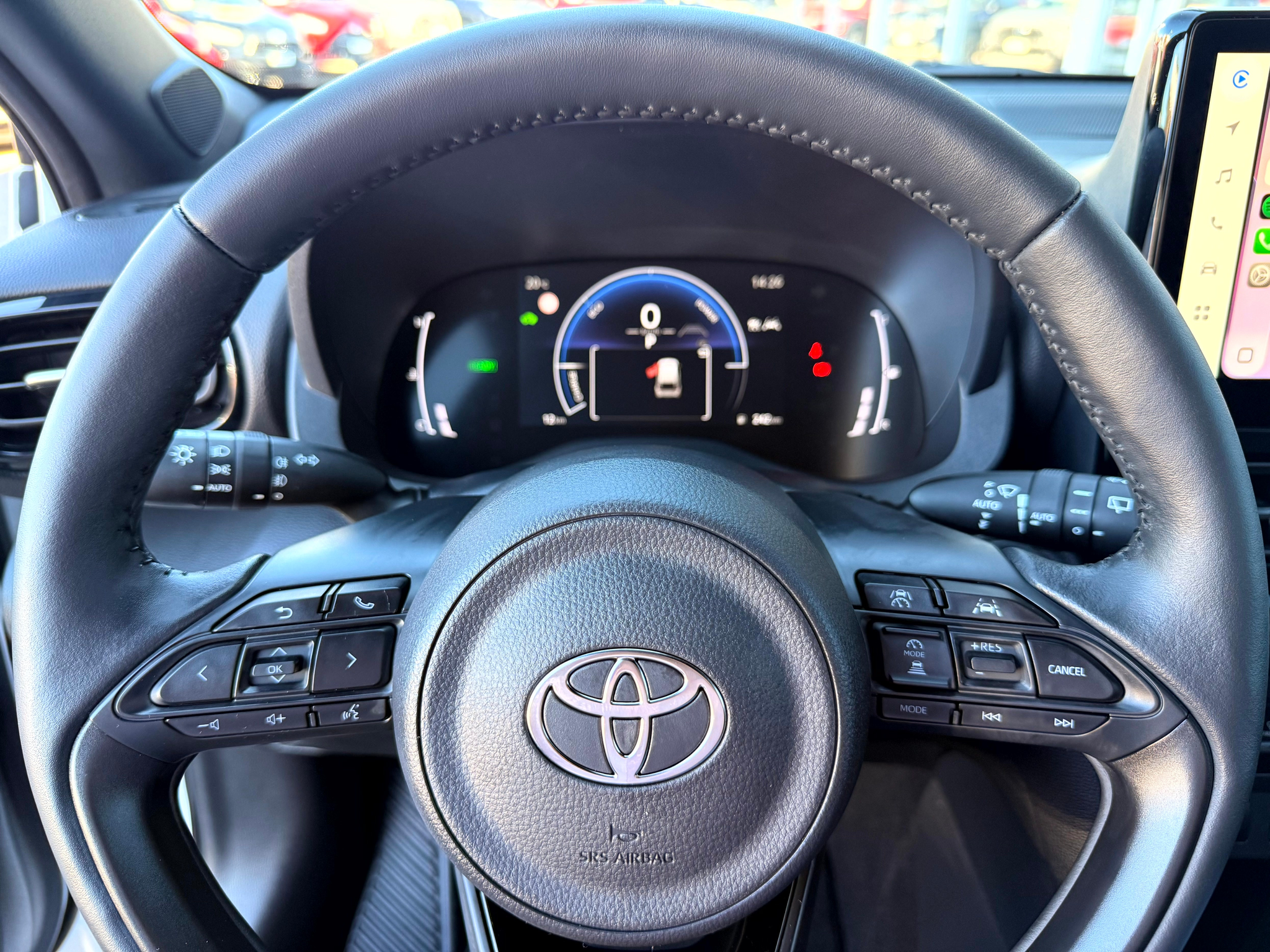 listing desktop thumbnail image 11