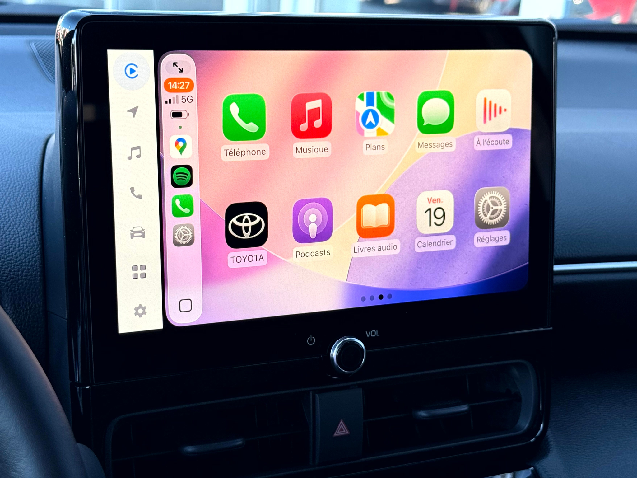 listing desktop thumbnail image 17