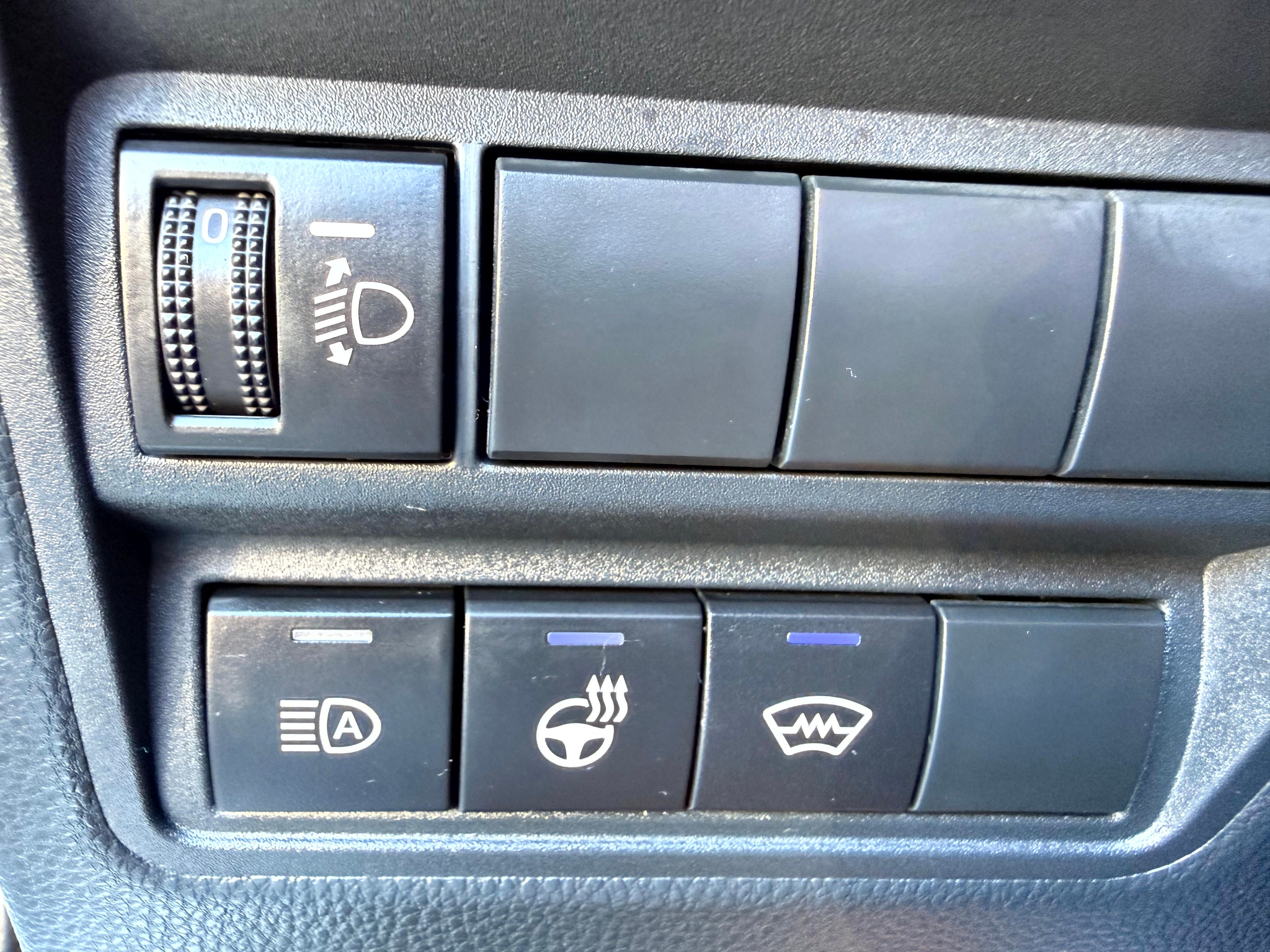 listing desktop thumbnail image 21