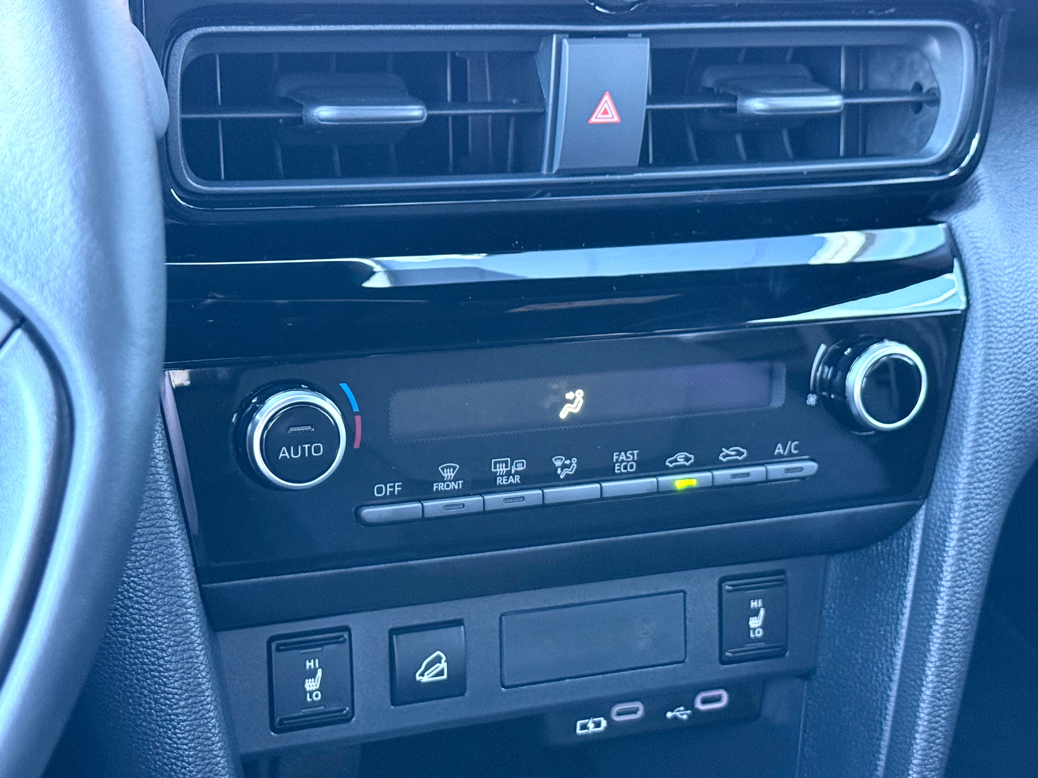 listing desktop thumbnail image 16