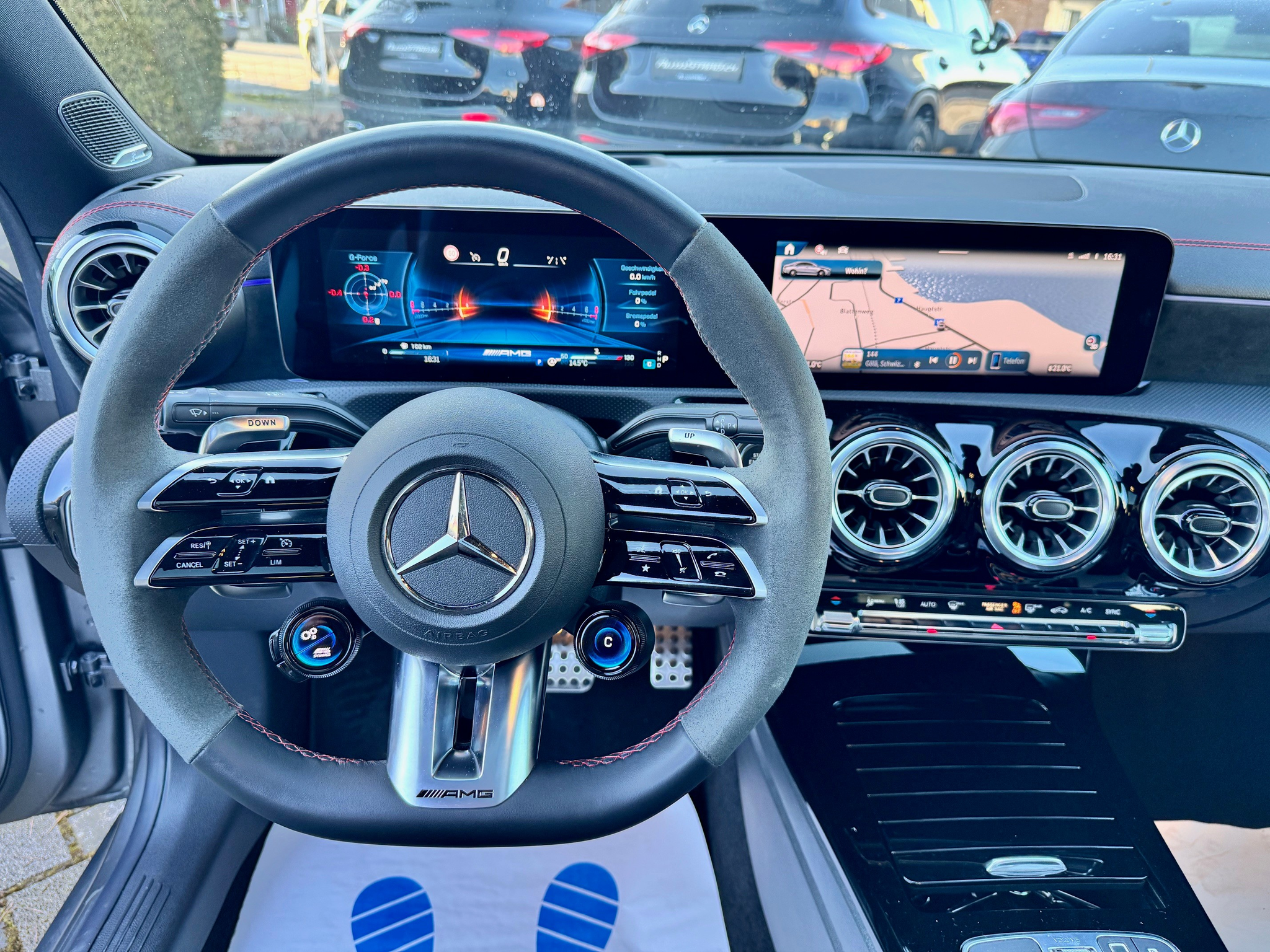 listing desktop thumbnail image 8