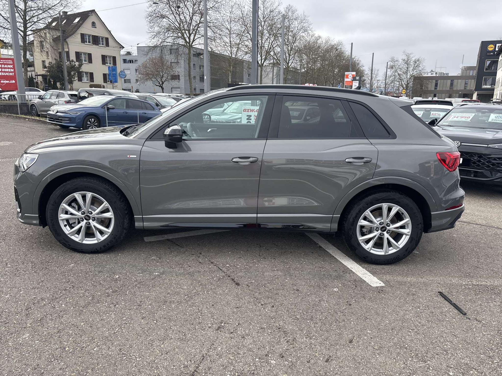 listing desktop thumbnail image 10