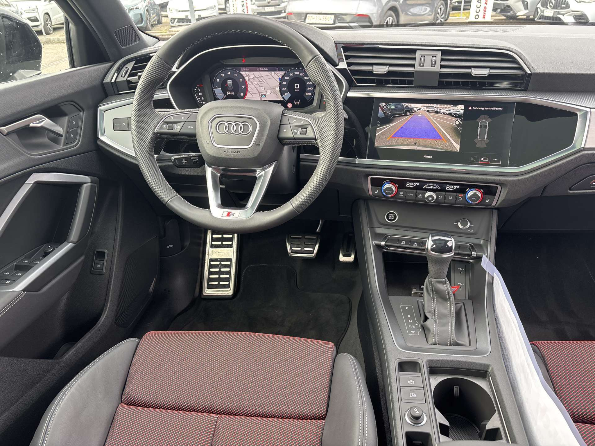 listing desktop thumbnail image 4