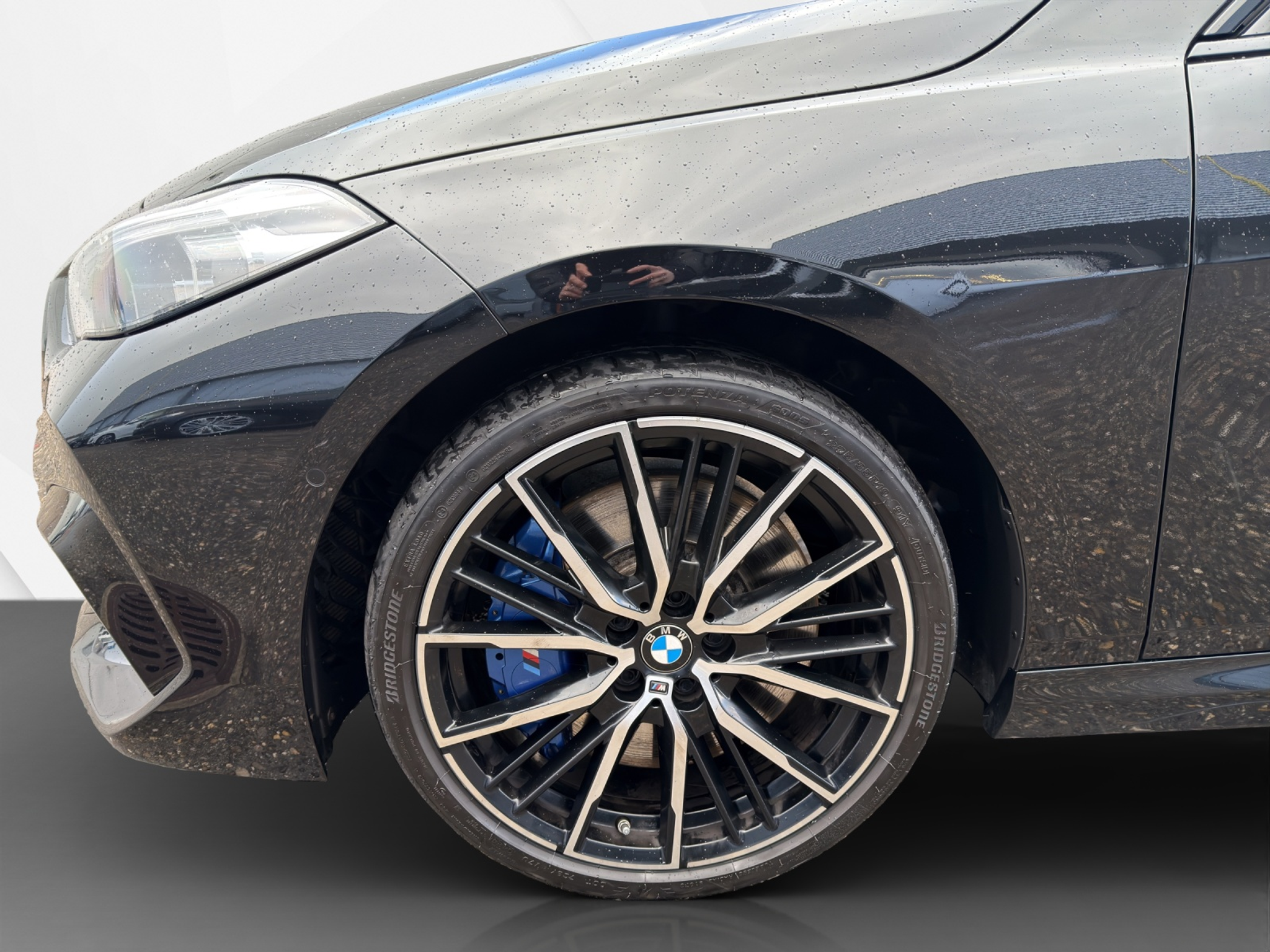 listing desktop thumbnail image 10