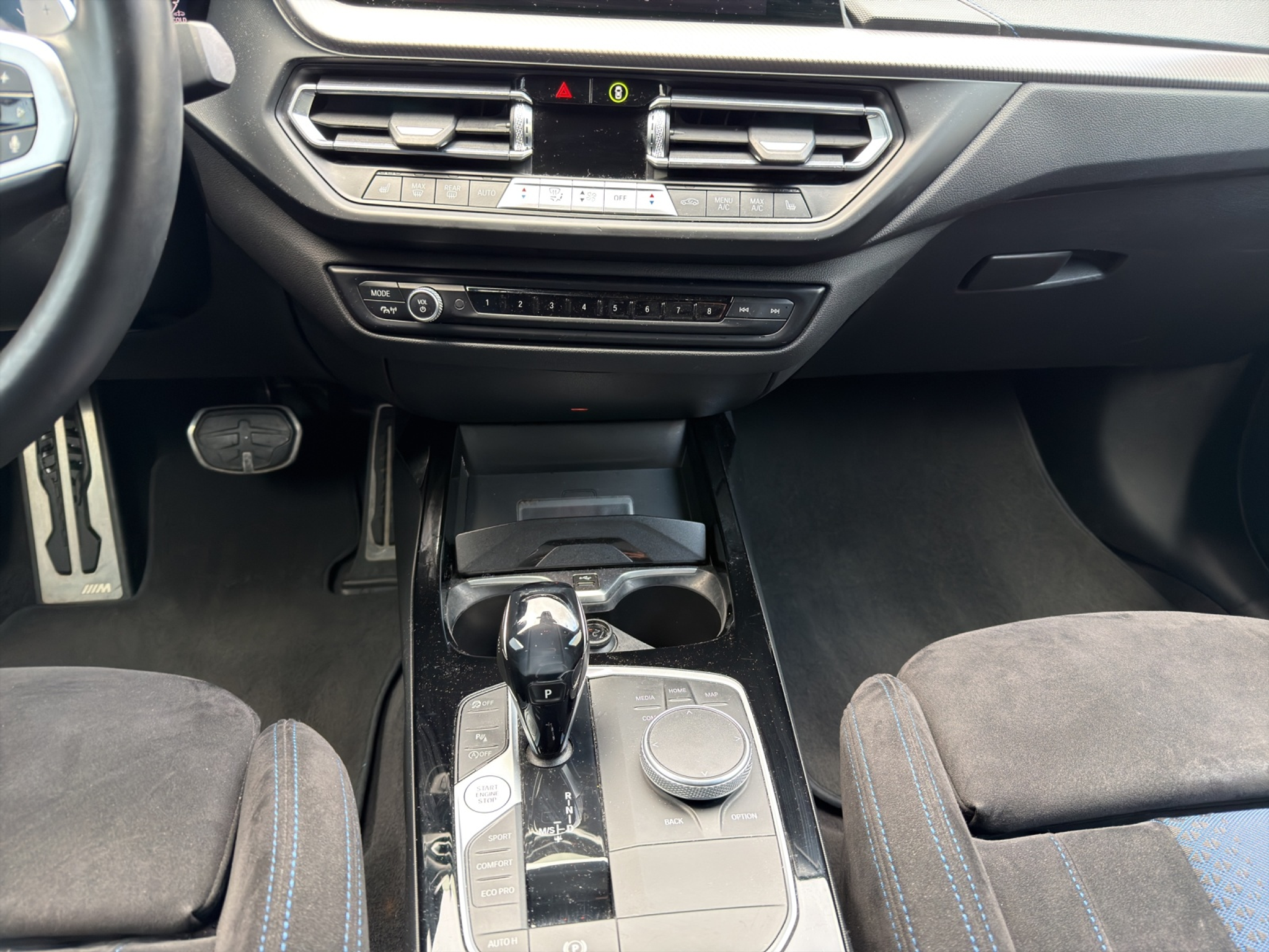 listing desktop thumbnail image 15