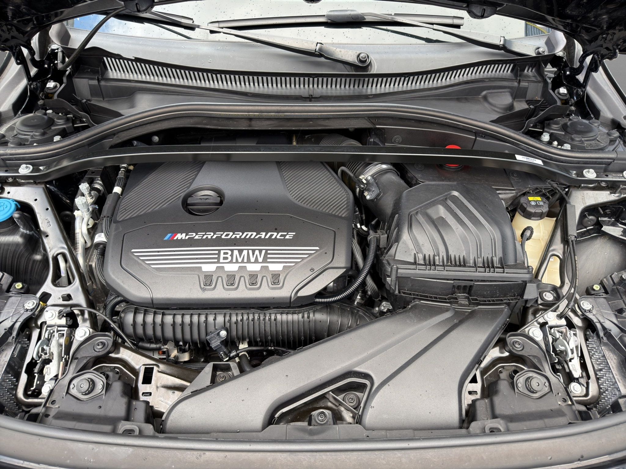 listing desktop thumbnail image 9