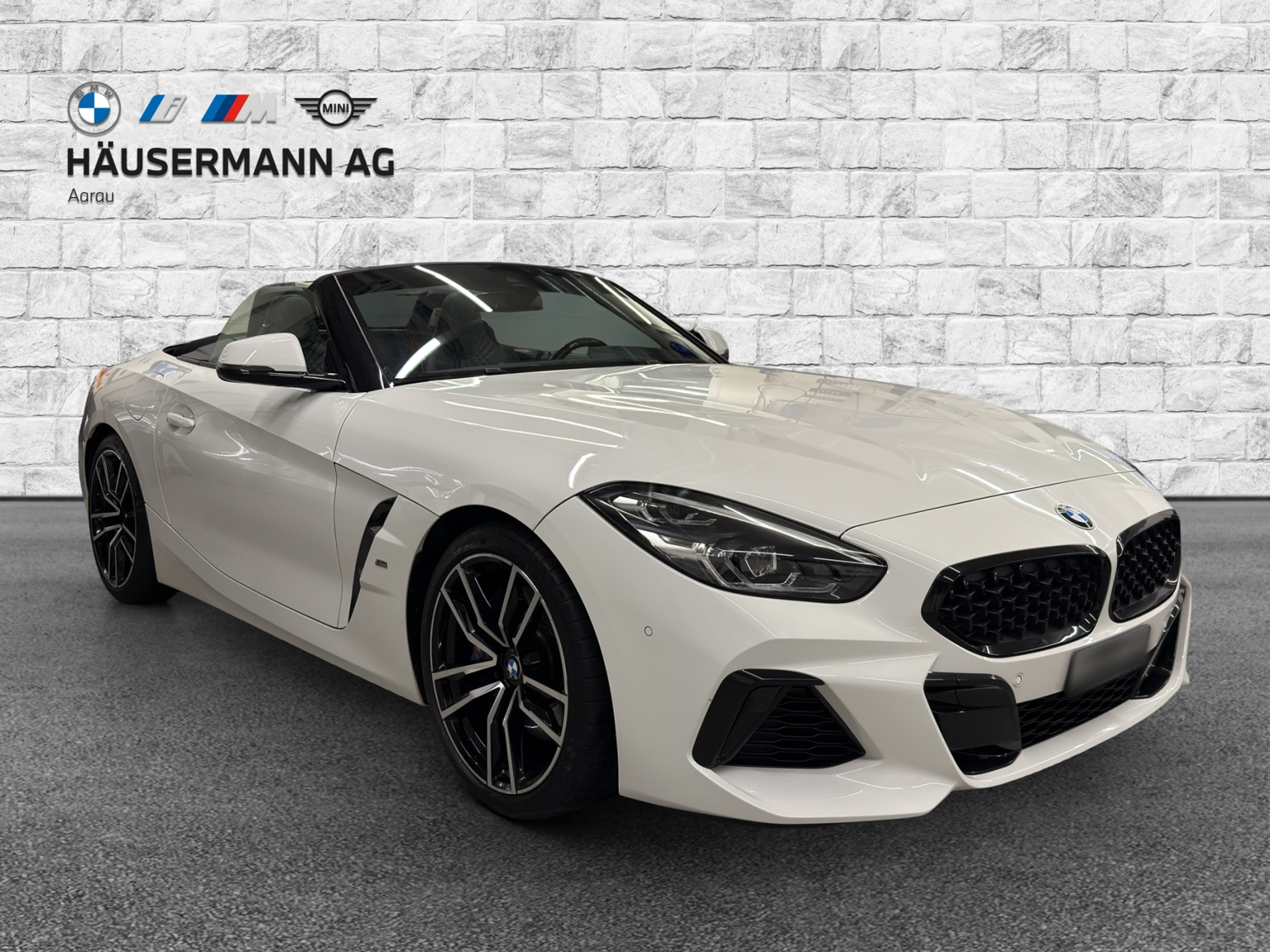 listing desktop thumbnail image 2