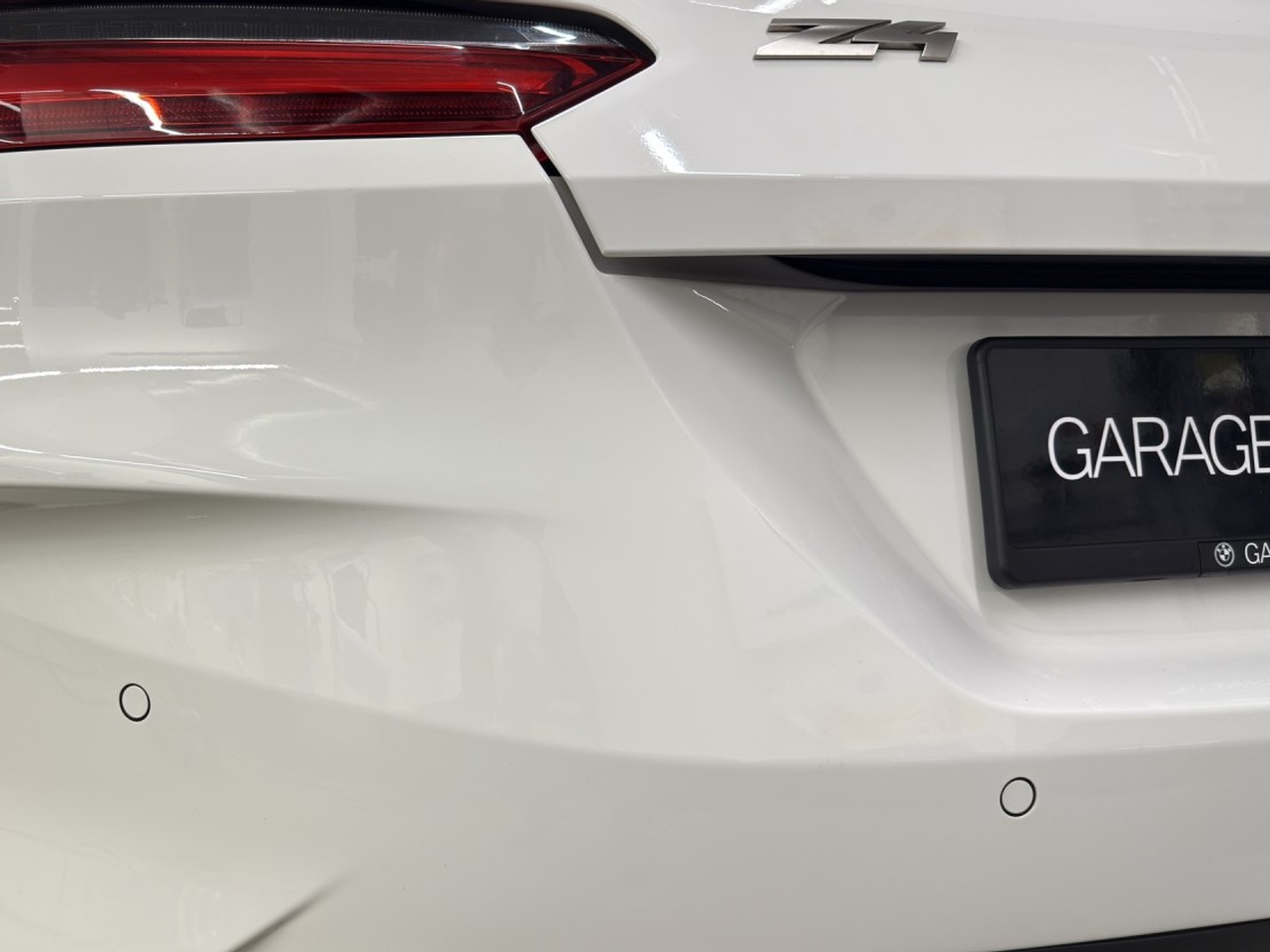 listing desktop thumbnail image 22