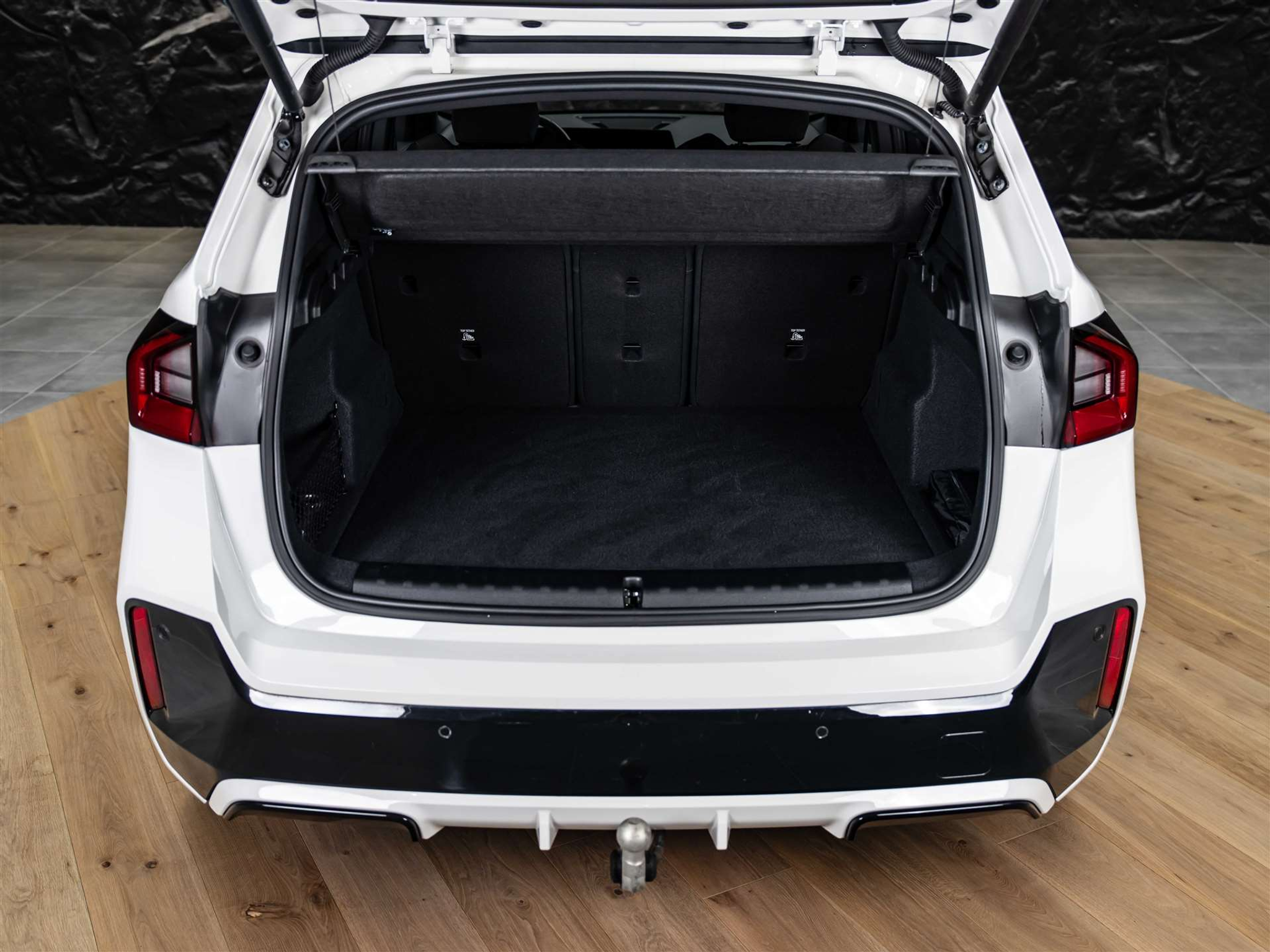 listing desktop thumbnail image 48