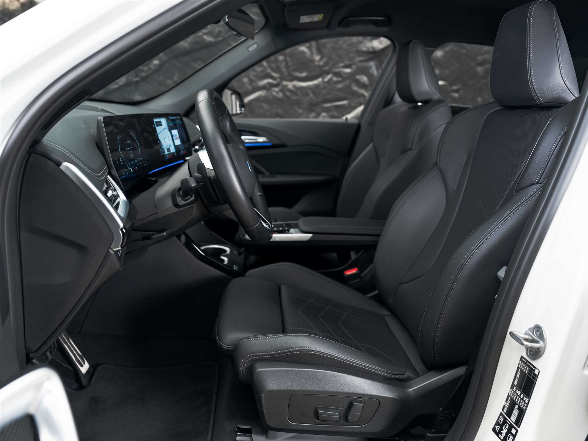 listing desktop thumbnail image 8