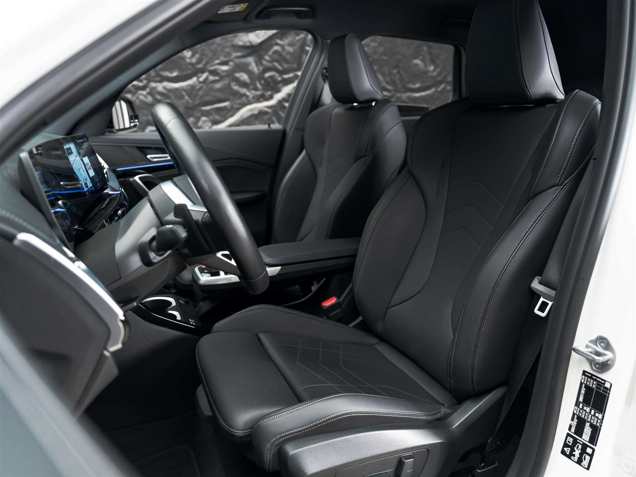 listing desktop thumbnail image 9