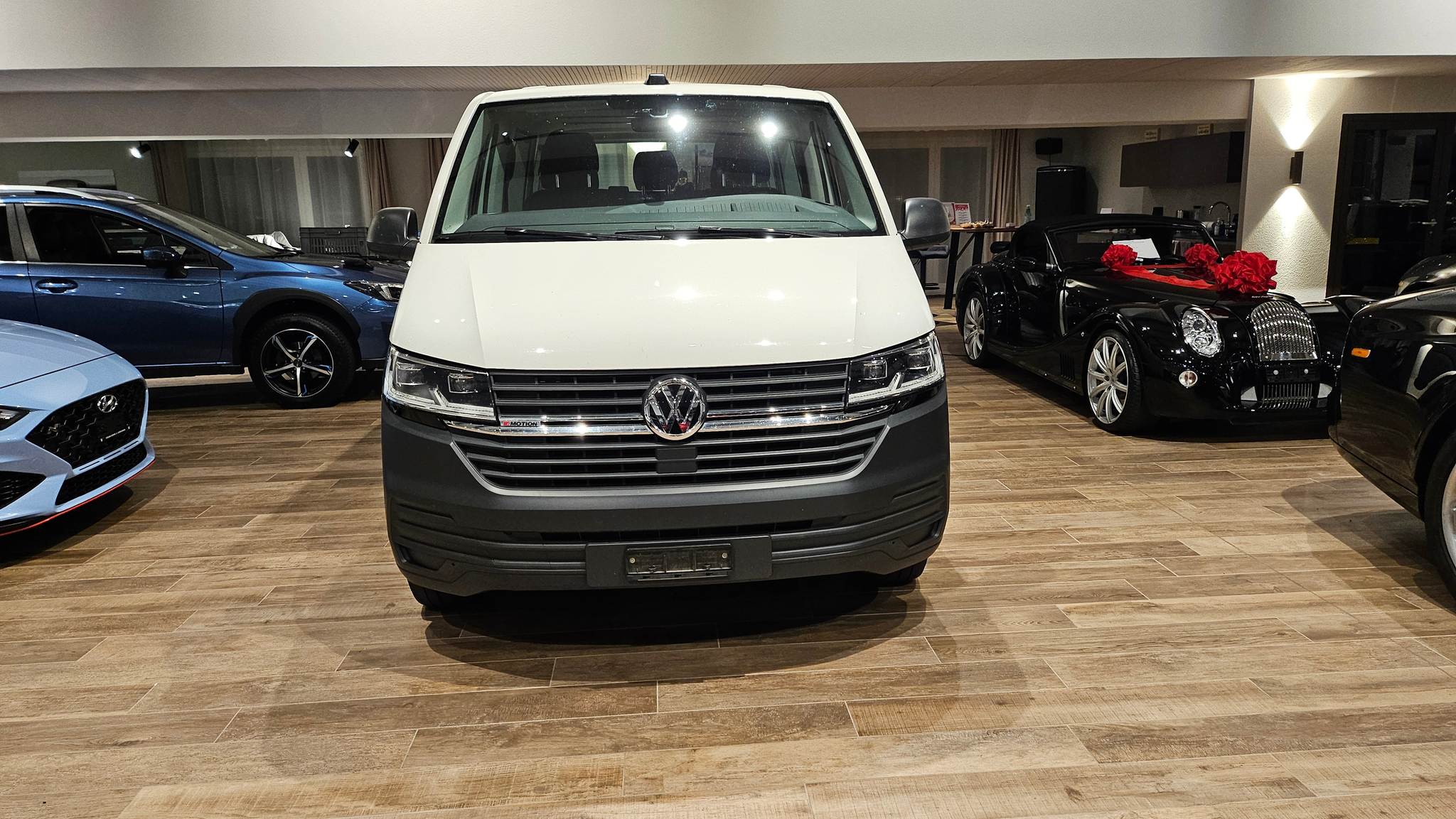 listing desktop thumbnail image 2