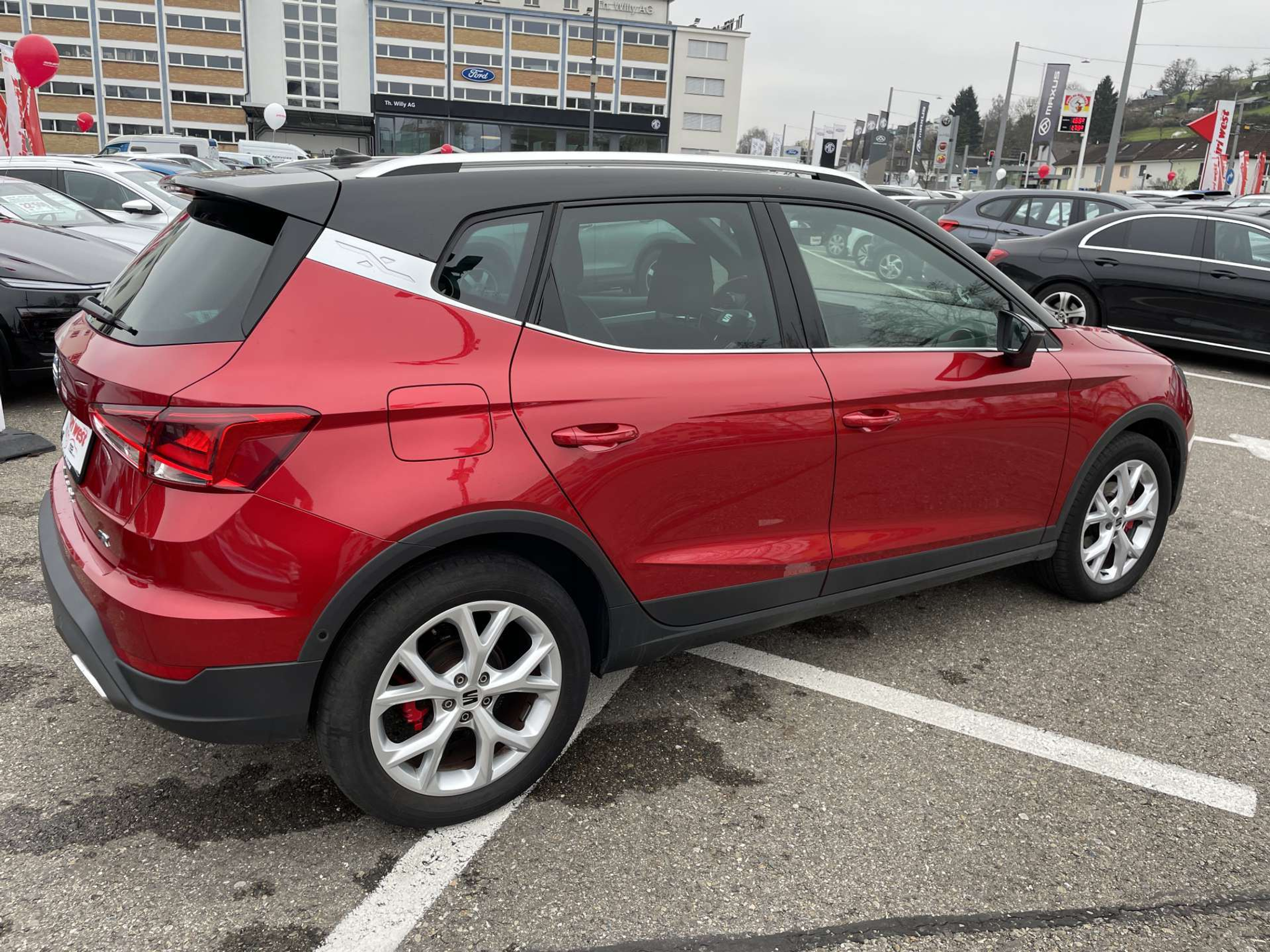 listing desktop thumbnail image 10