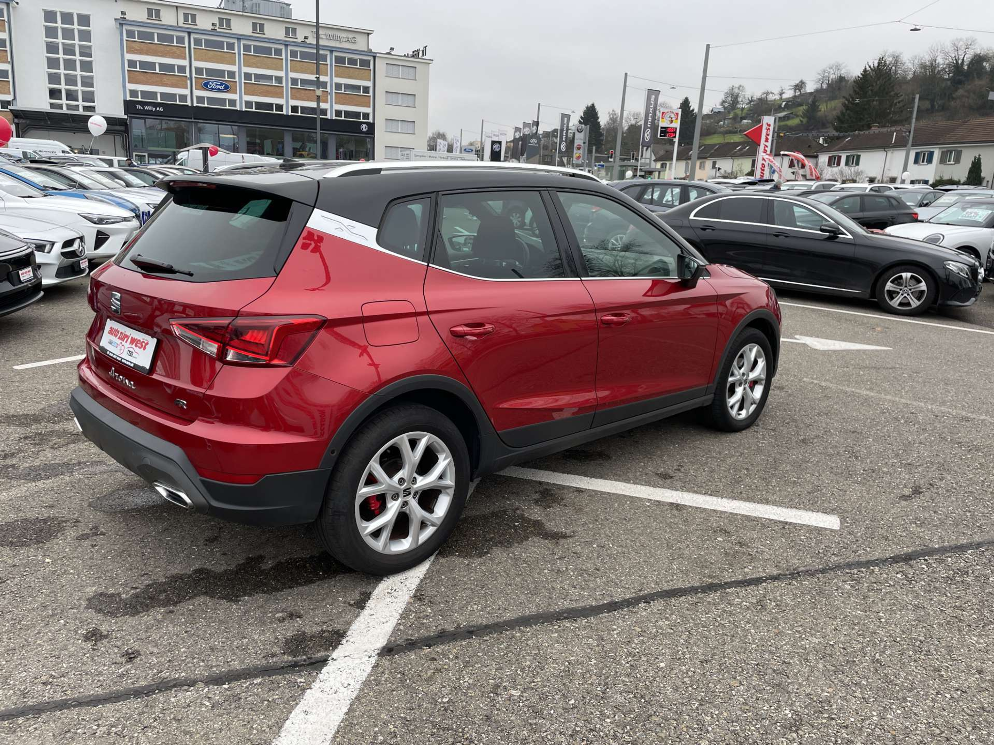 listing desktop thumbnail image 6