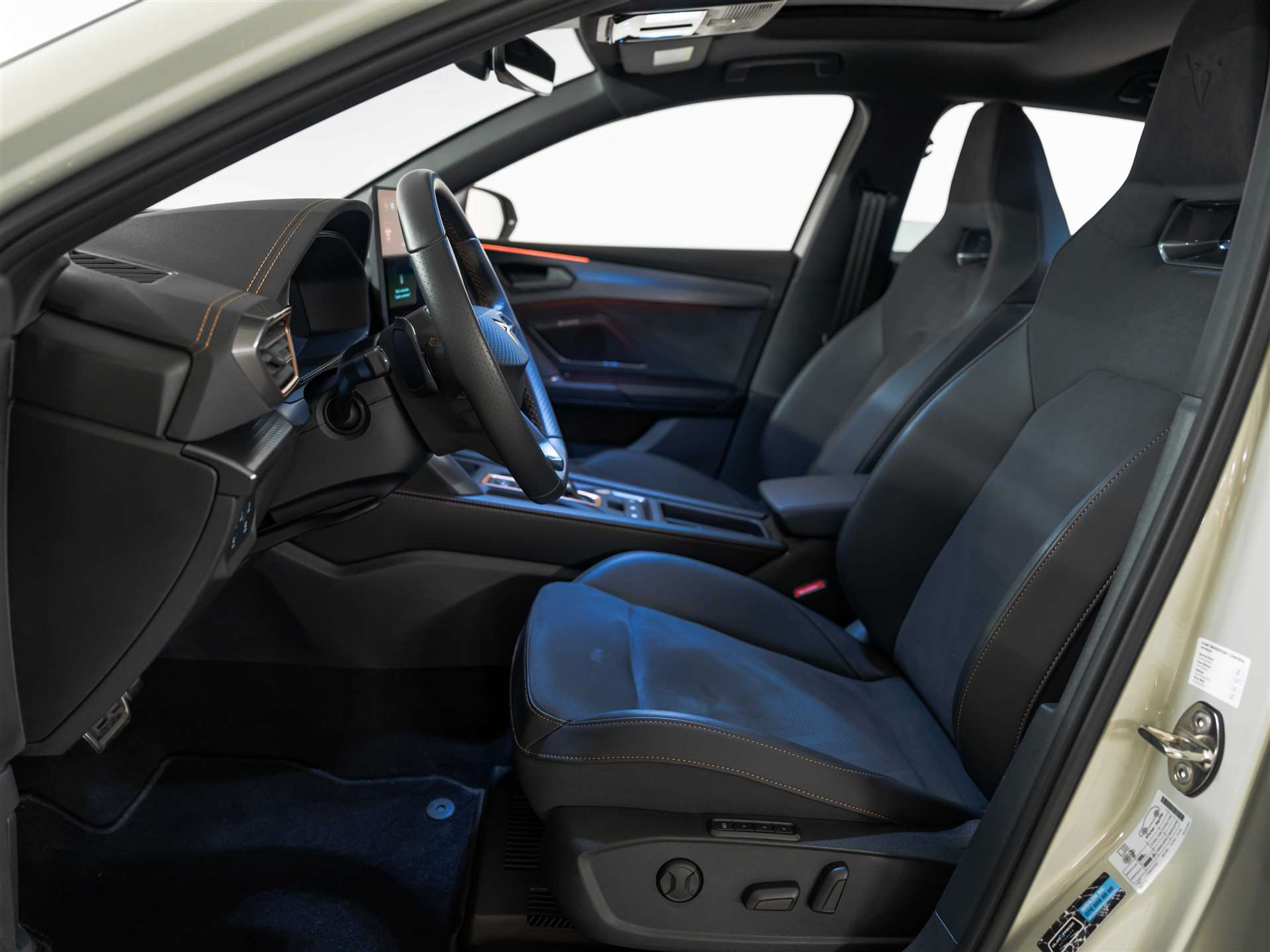 listing desktop thumbnail image 8