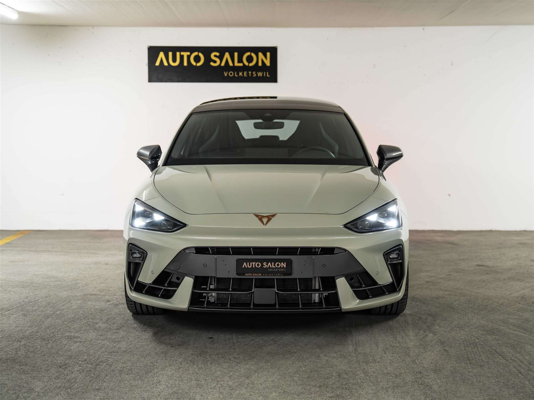 listing desktop thumbnail image 6