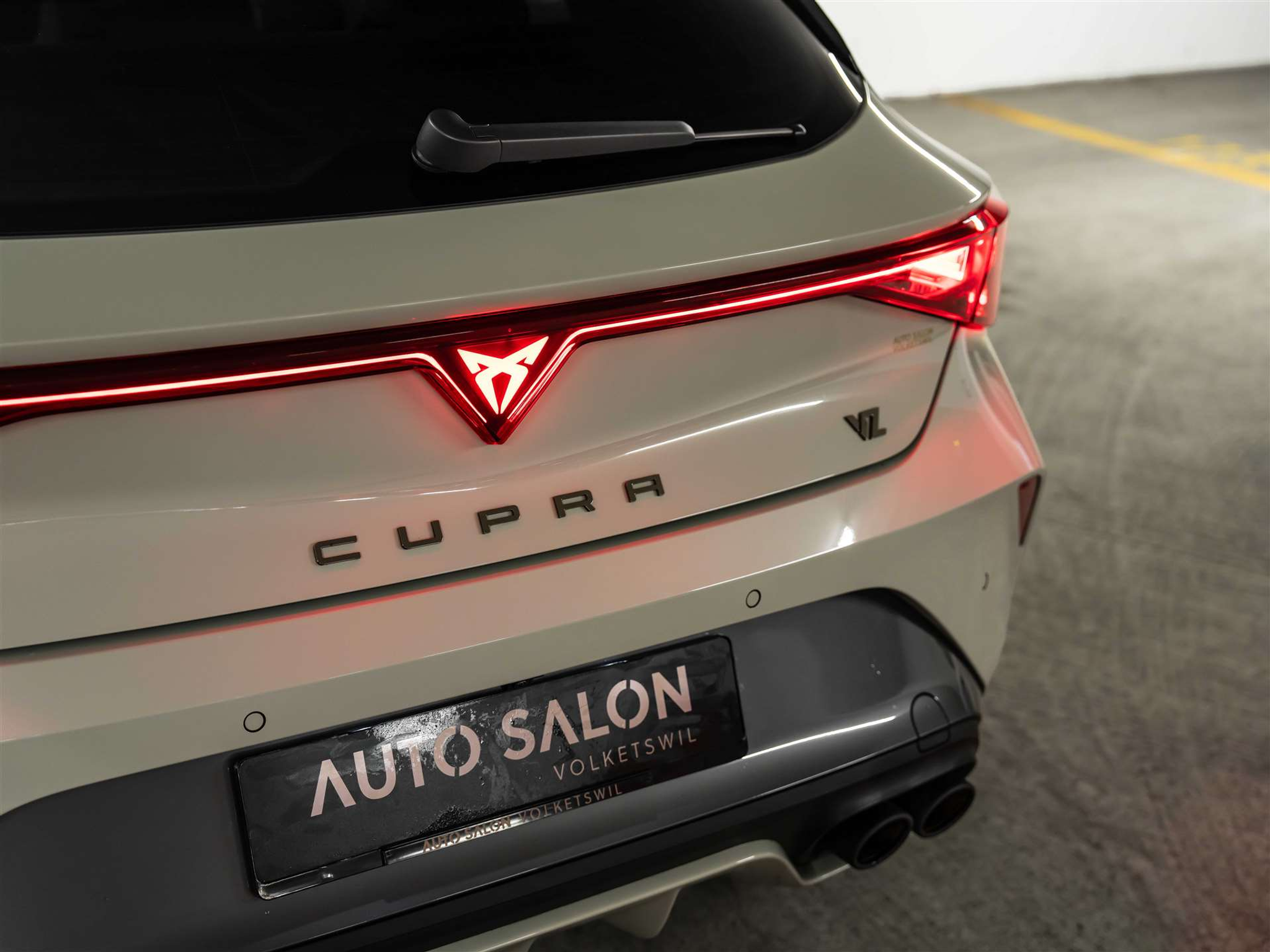 listing desktop thumbnail image 21